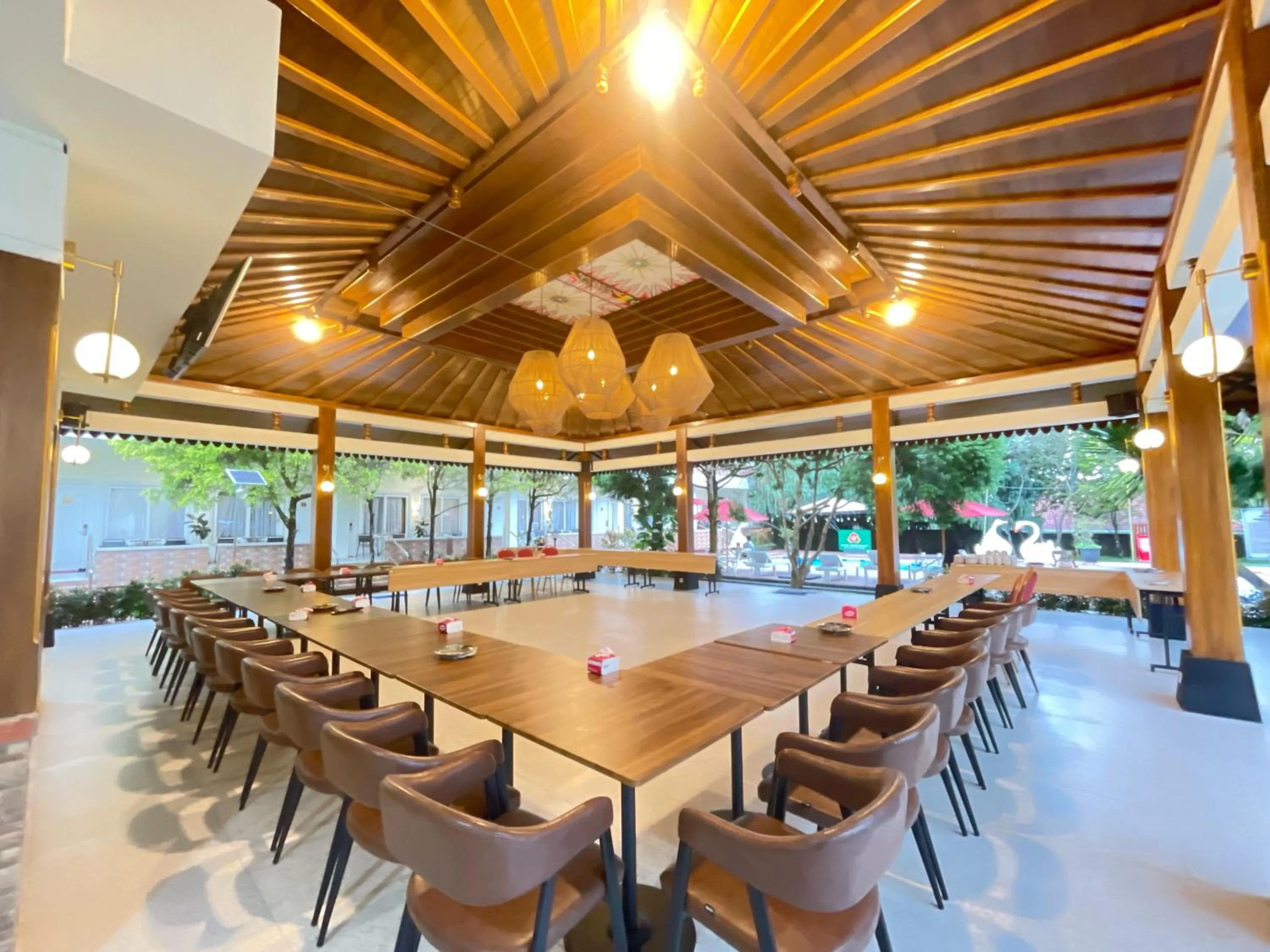 Property building in Hotel Indah Palace Tawangmangu