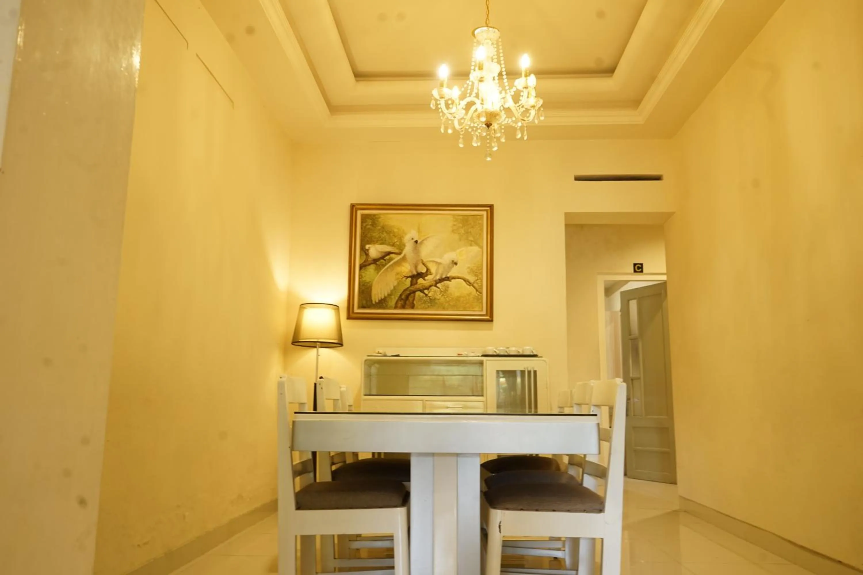 Dining area in Hotel Indah Palace Tawangmangu