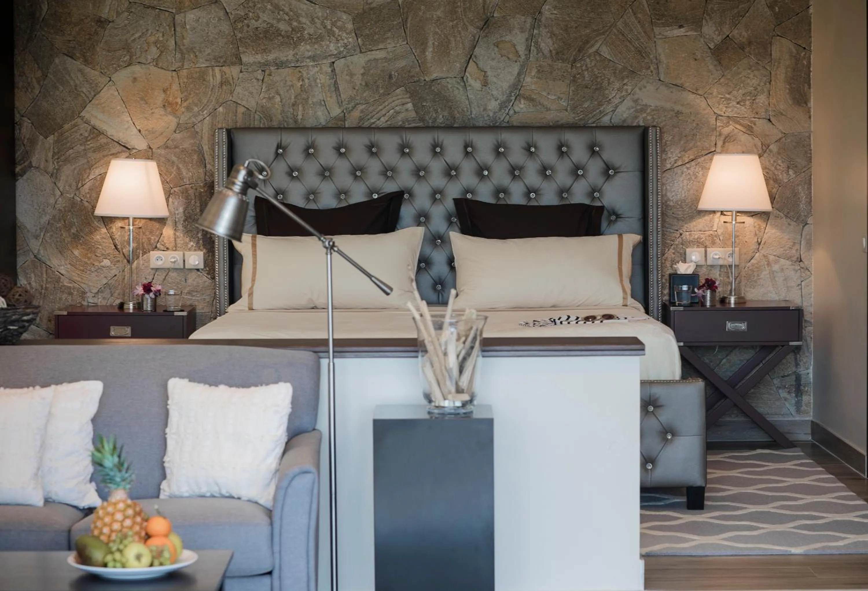 bunk bed in Secret Harbour Boutique Hotel and Marina