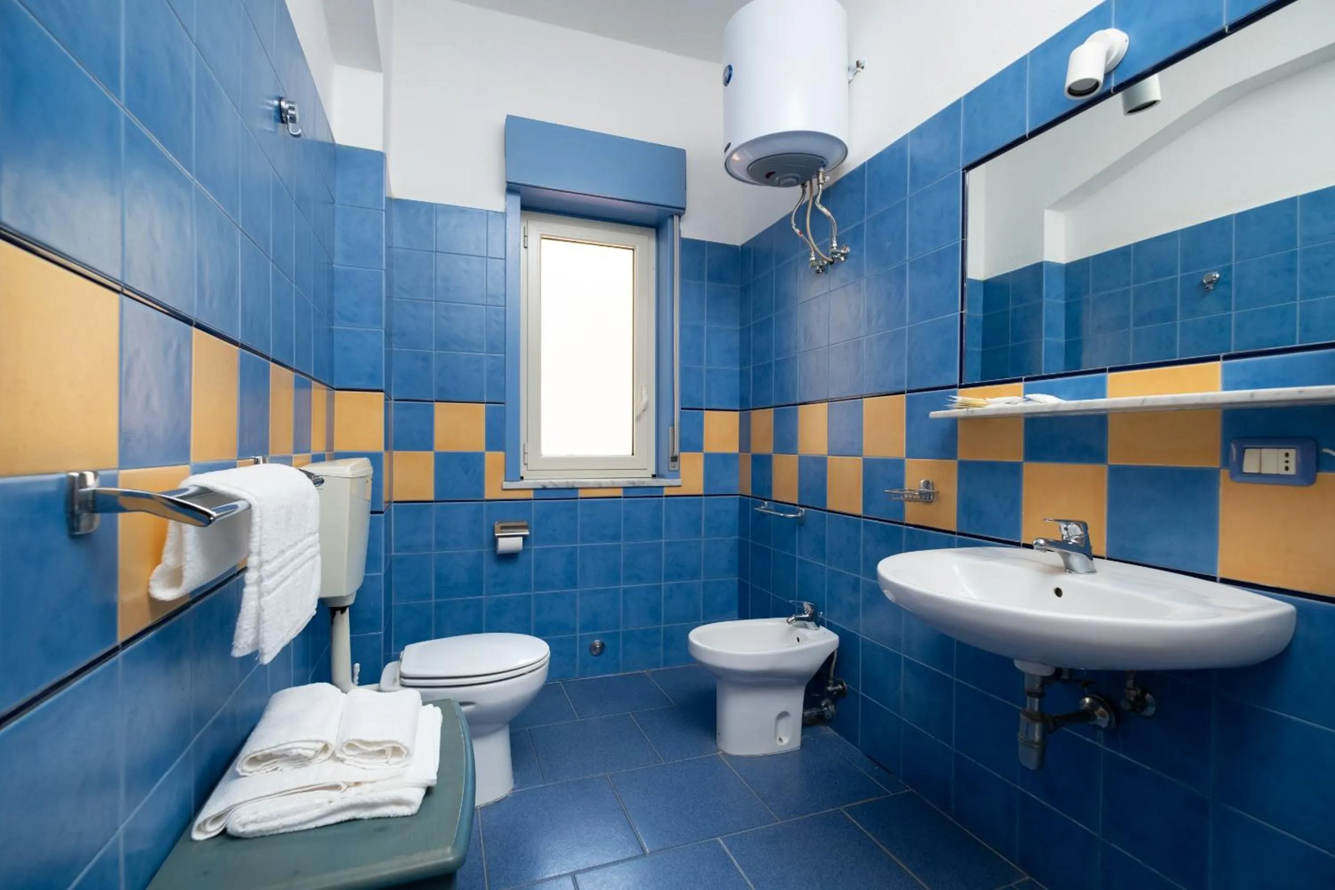 Toilet in Oasi Azzurra