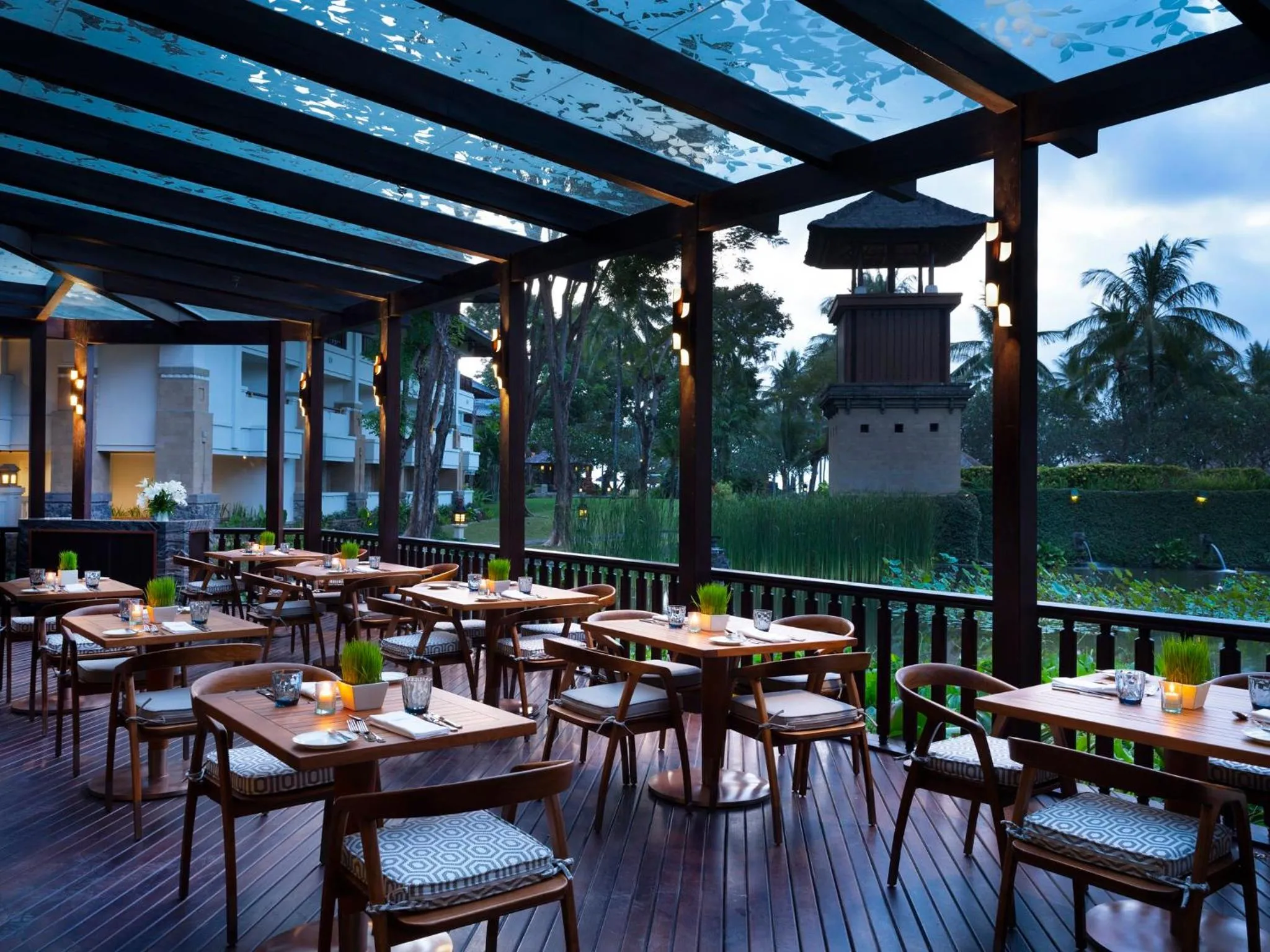 Restaurant/places to eat in InterContinental Bali Resort by IHG