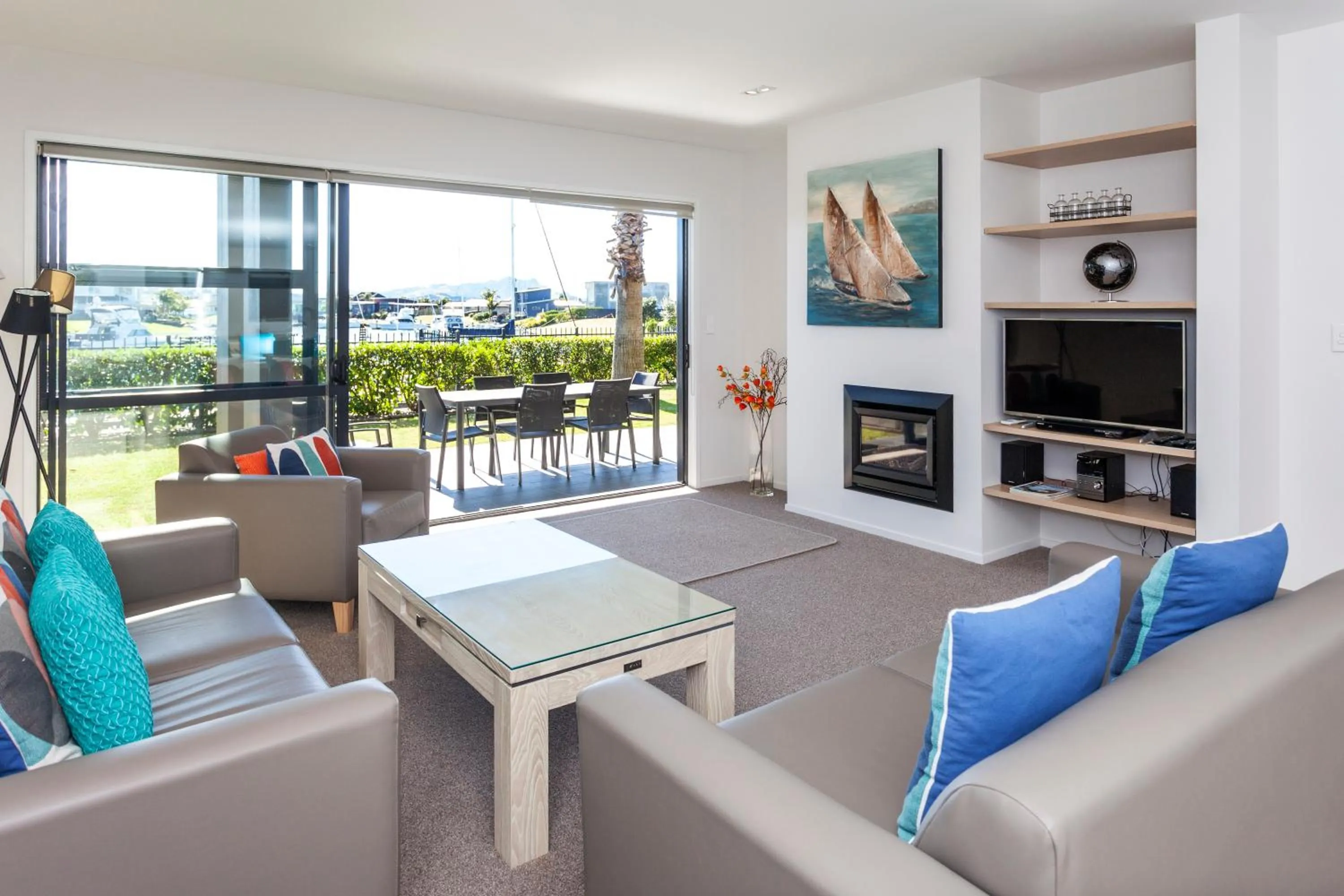 Living room in Sovereign Pier On The Waterways