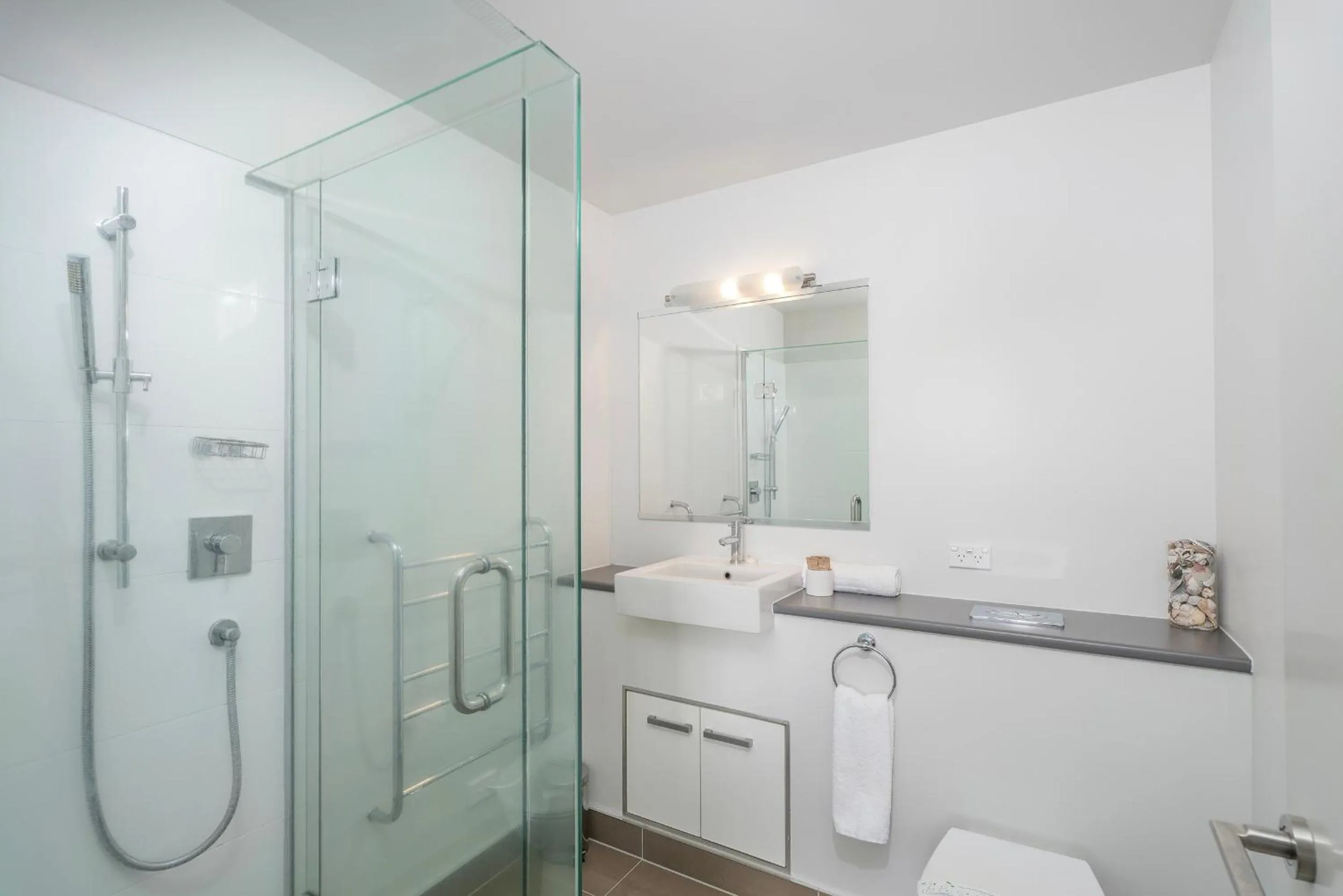 Sovereign Pier On The Waterways