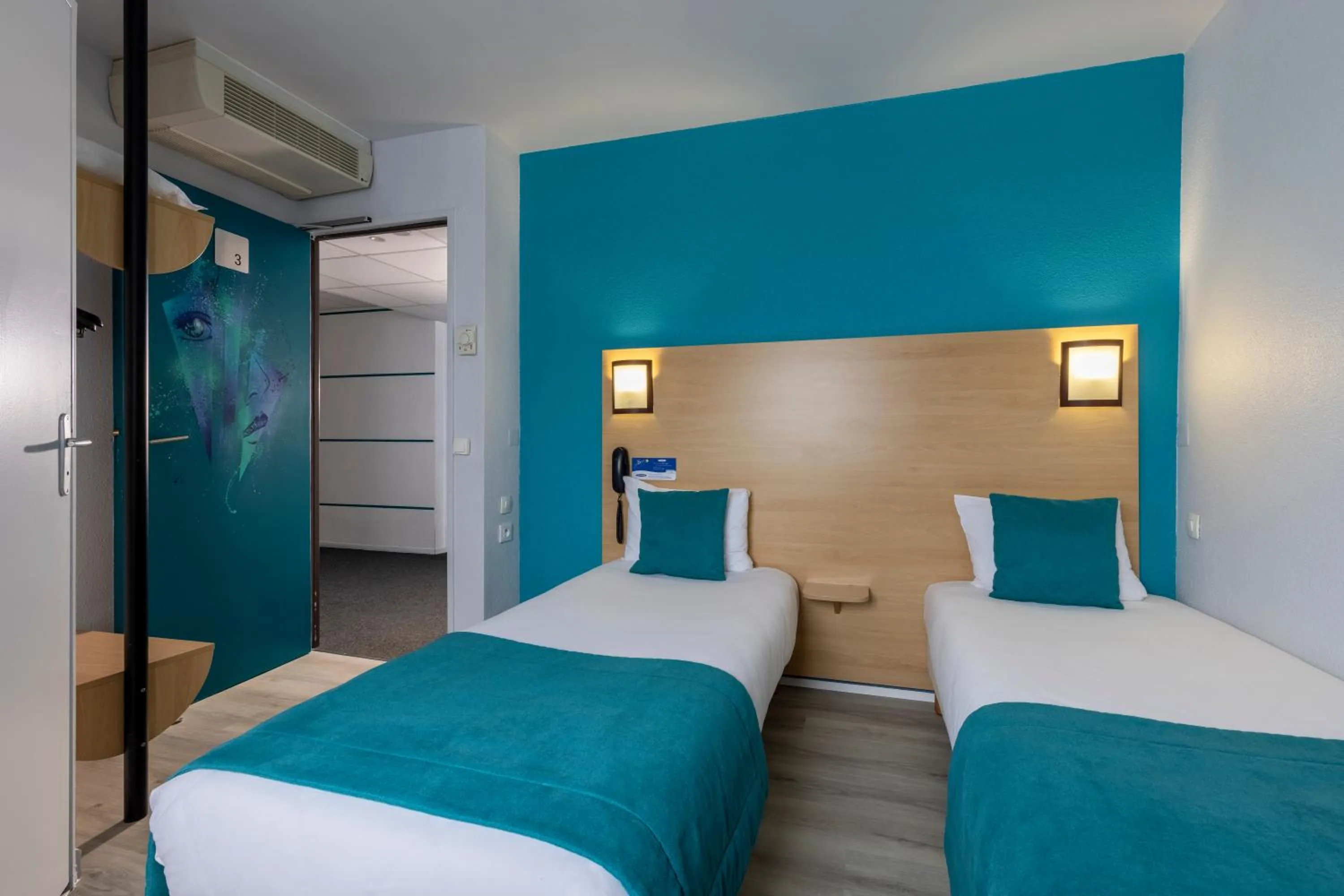 Bed in The Originals Access, Hôtel Innostar