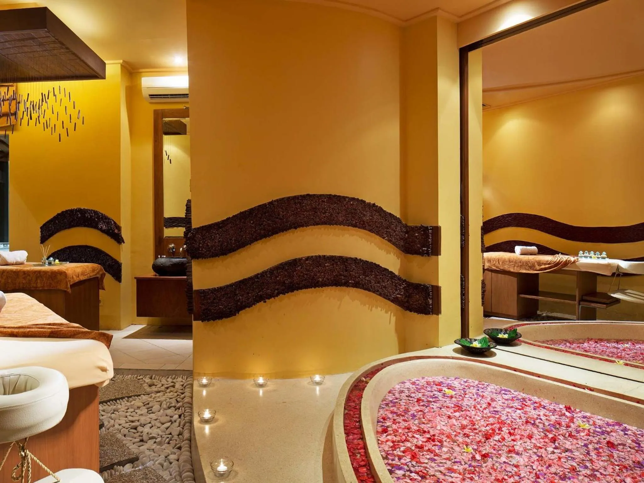 Spa and wellness centre/facilities in Grand Mirage Resort & Thalasso Bali
