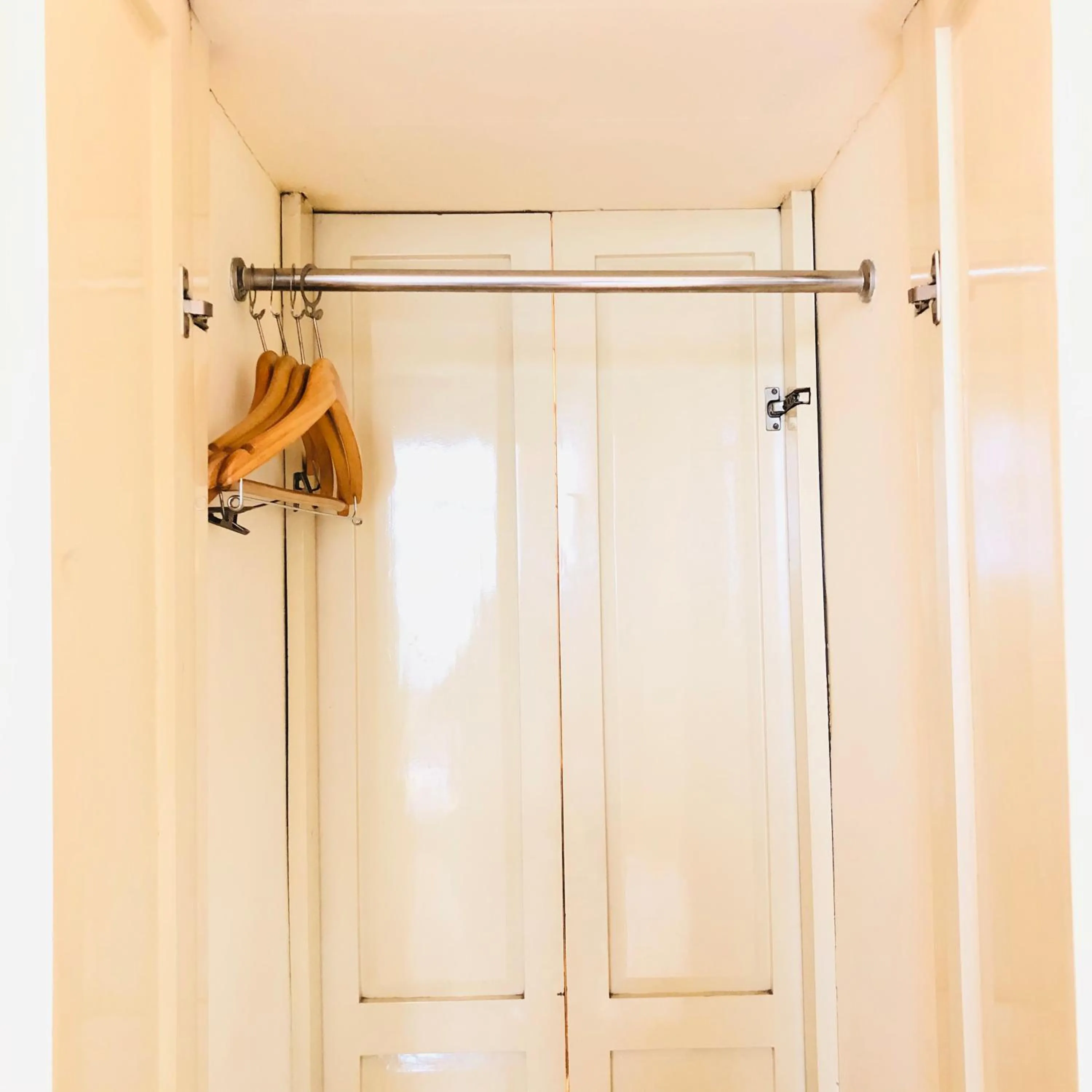 bunk bed in Hotel Indah Palace Solo