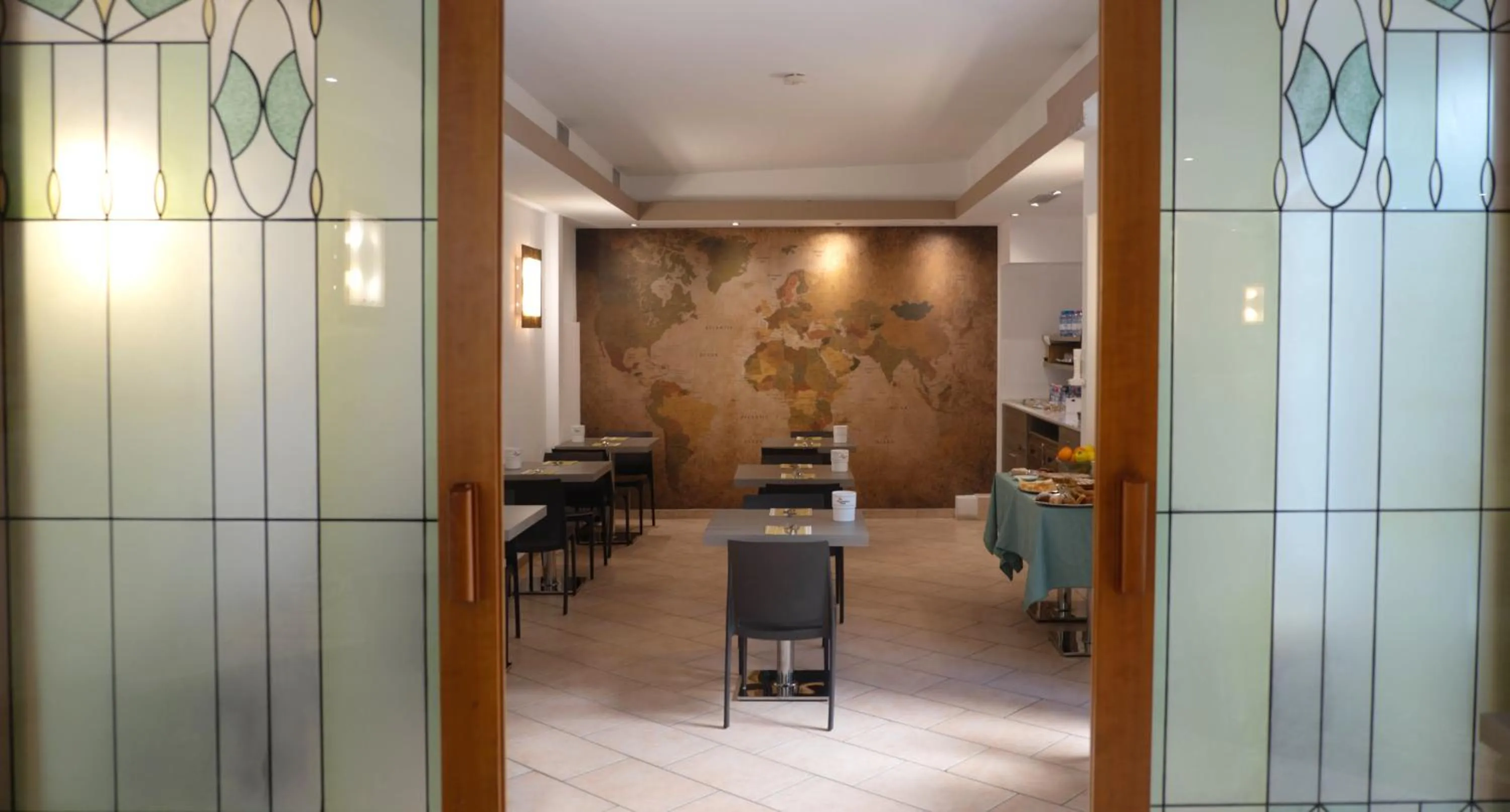 Breakfast in Hotel Garnì Villa Fontana