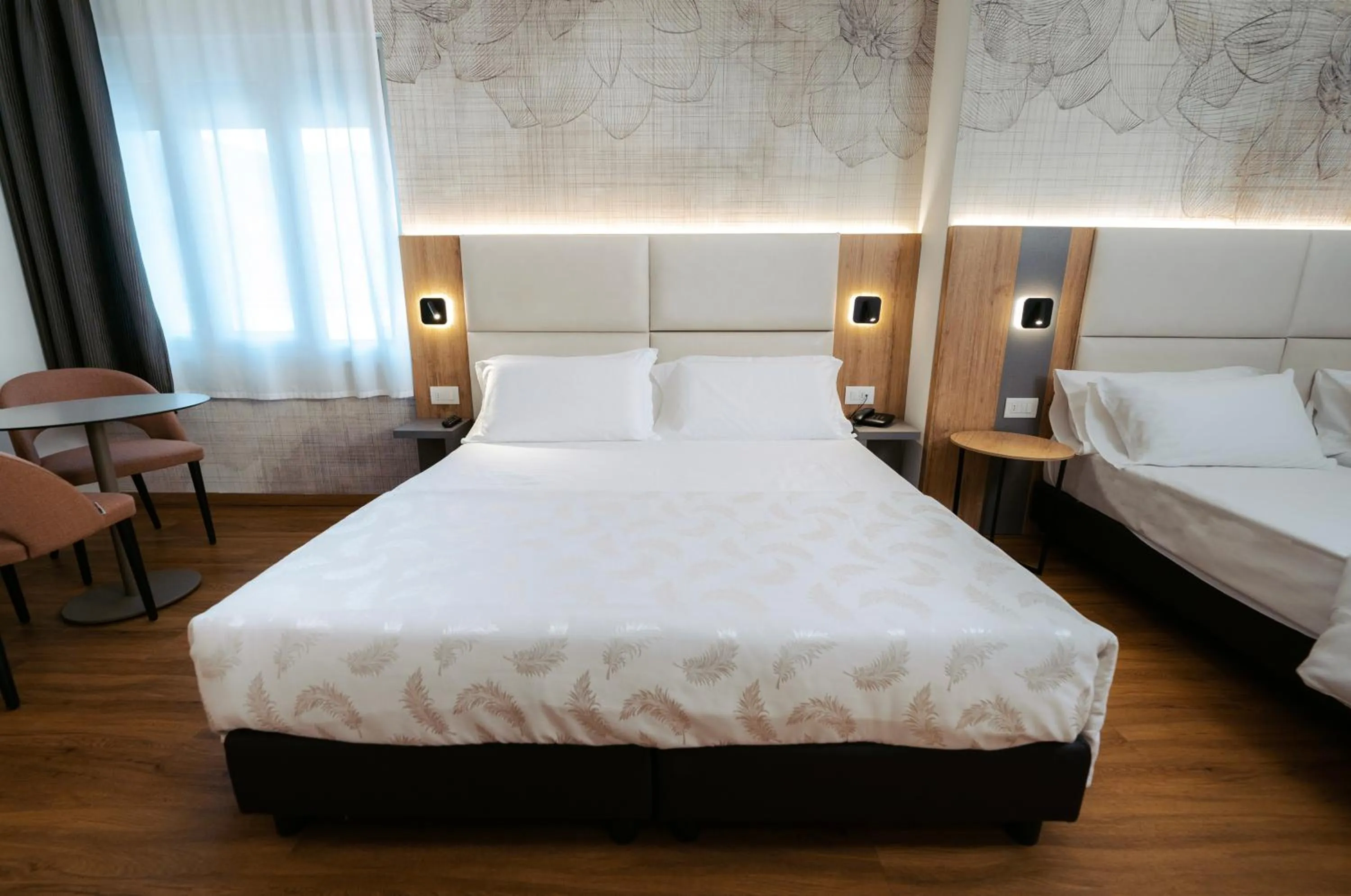 Bed in Hotel Everest