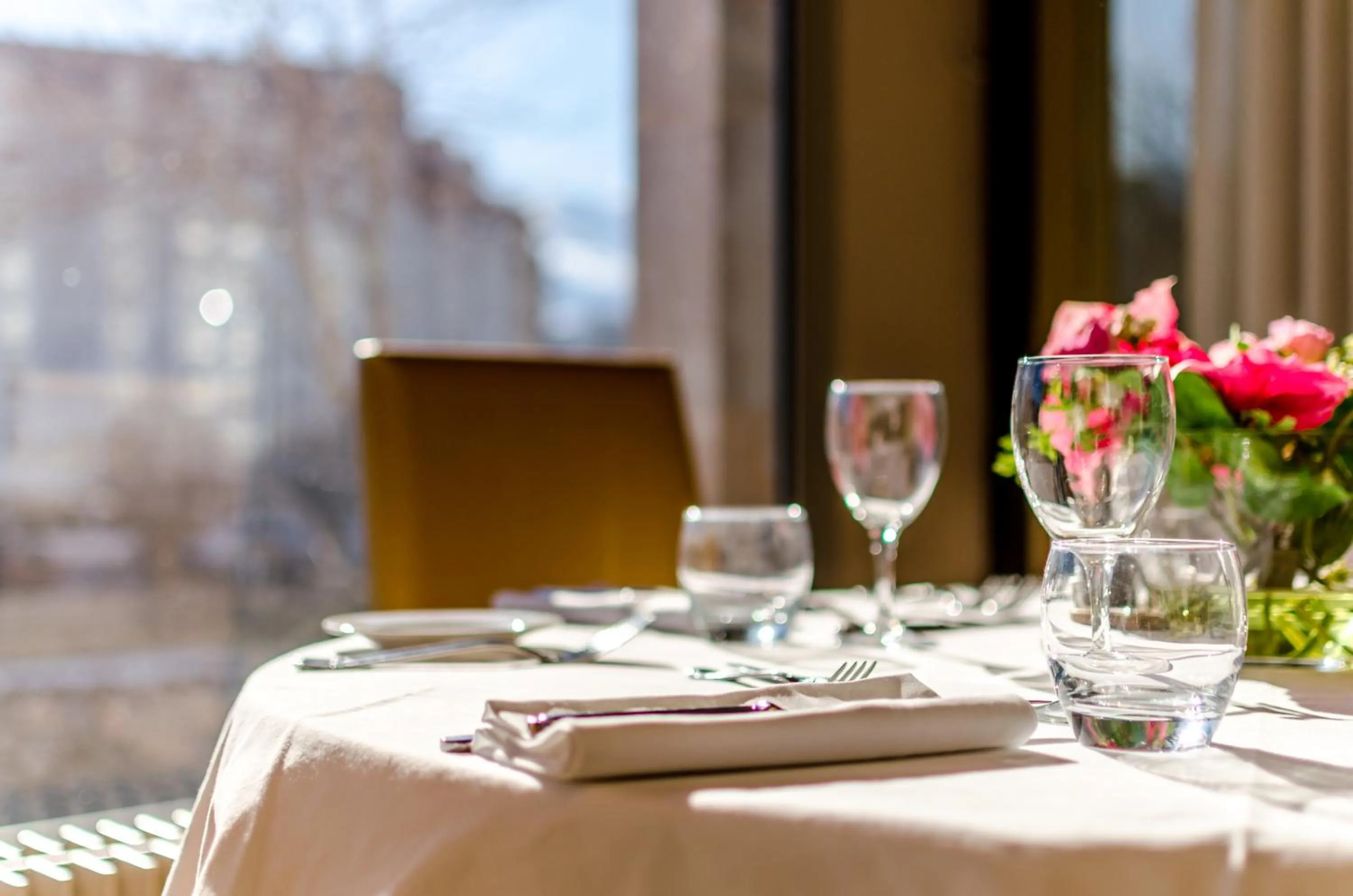 Restaurant/places to eat in Hôtel Miramont