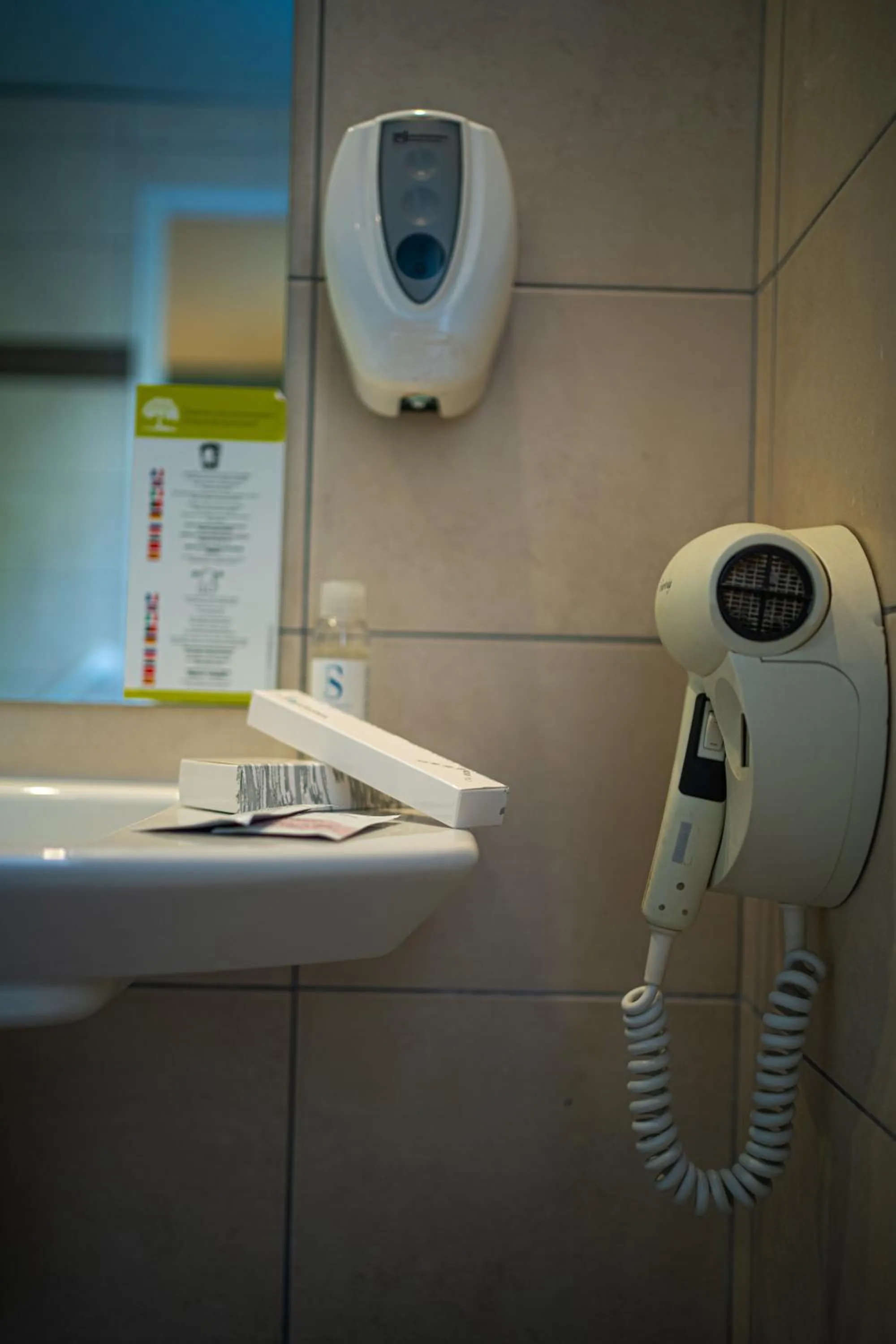 Bathroom in Hôtel Miramont