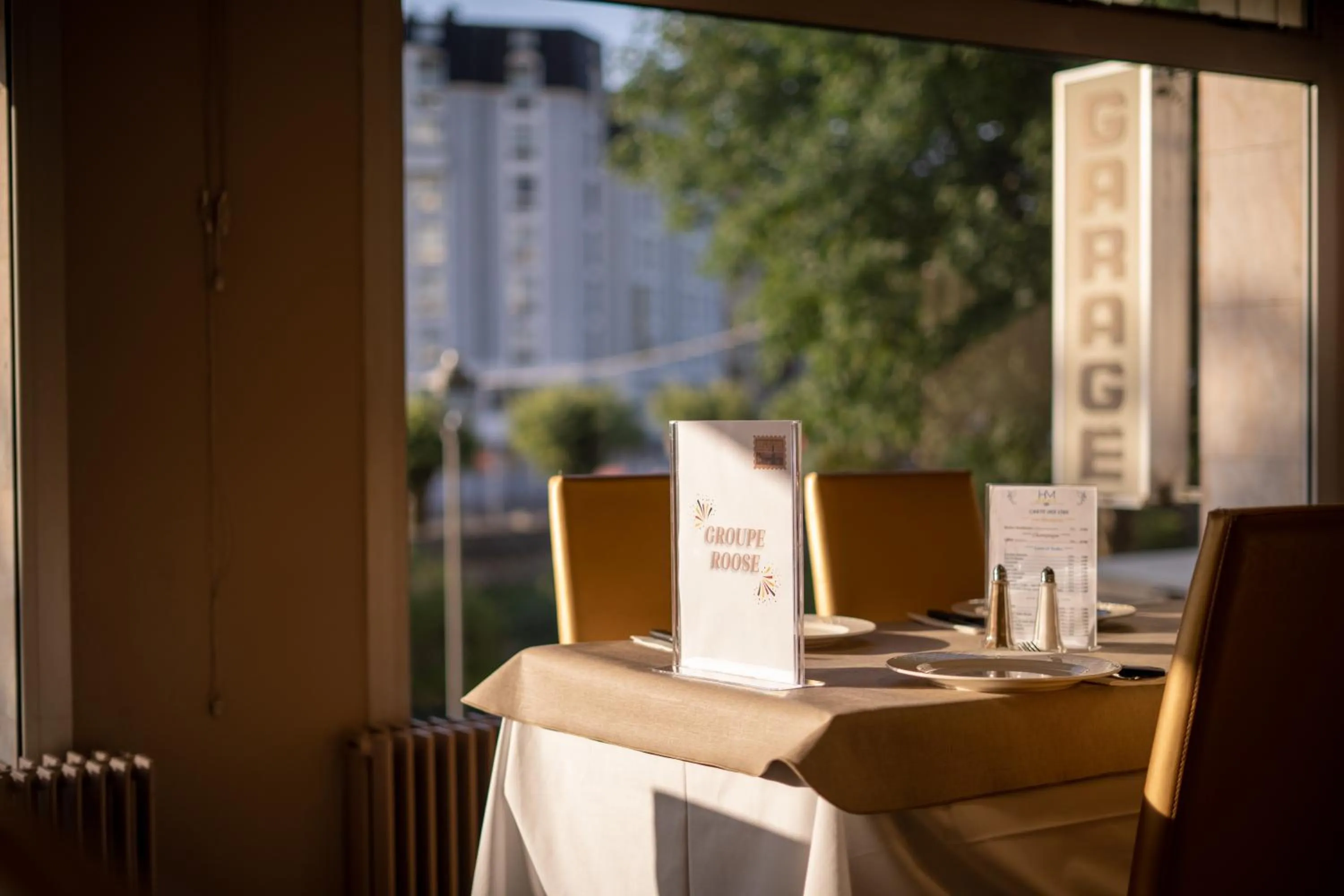 Dining area in Hôtel Miramont