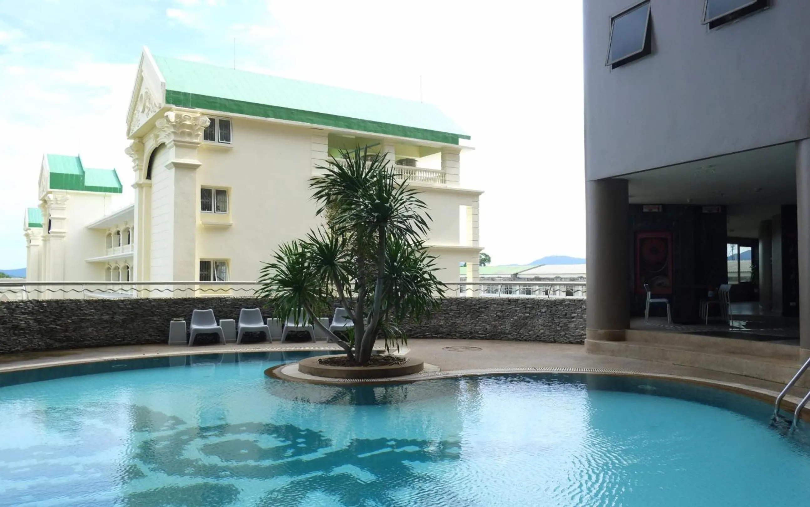 Pool view in I Pavilion Hotel Phuket
