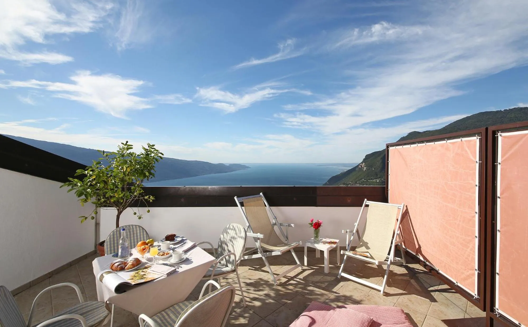 Natural landscape in Hotel Residence Panorama La Forca, GTSGroup