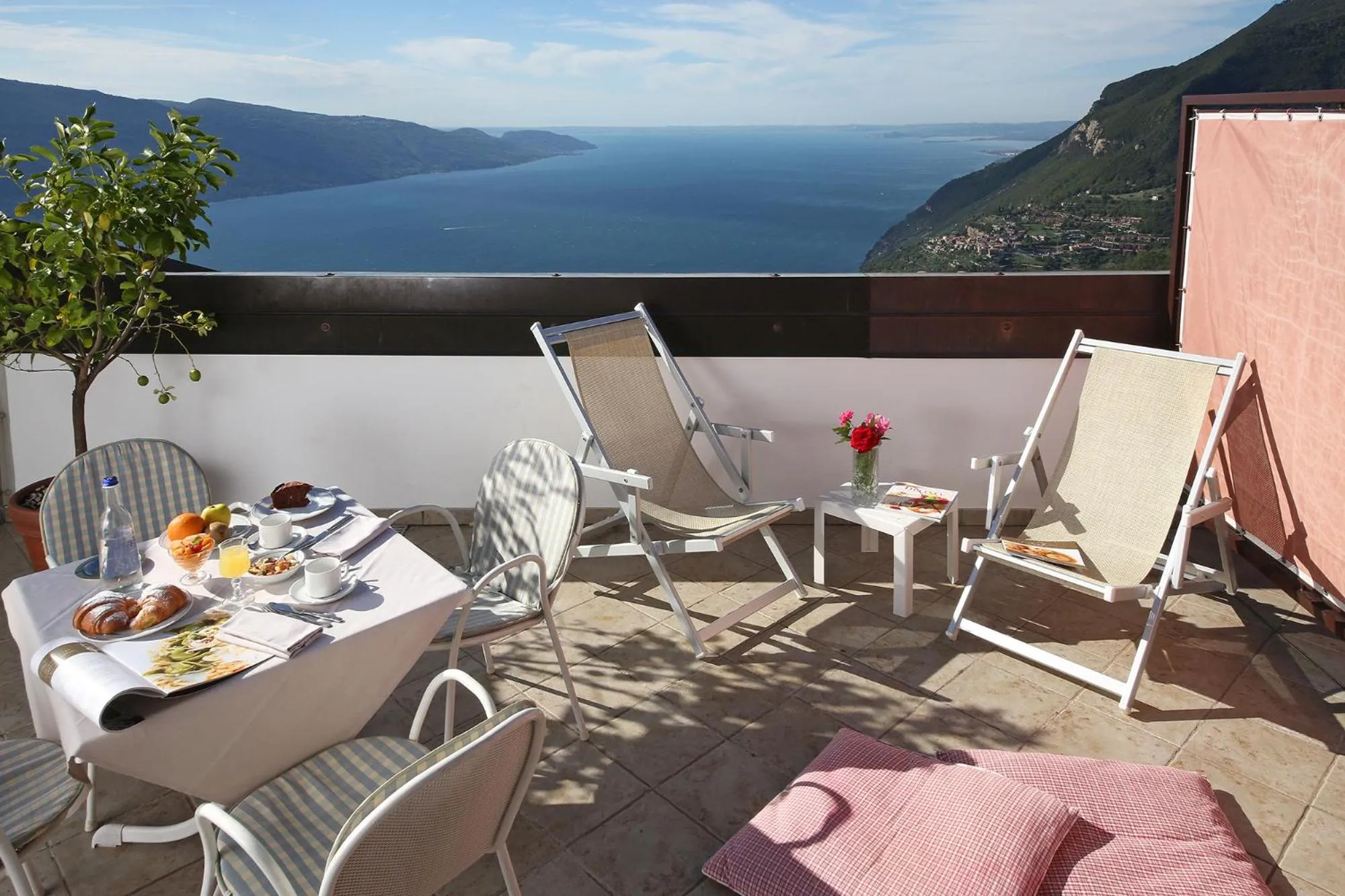 Natural landscape in Hotel Residence Panorama La Forca, GTSGroup