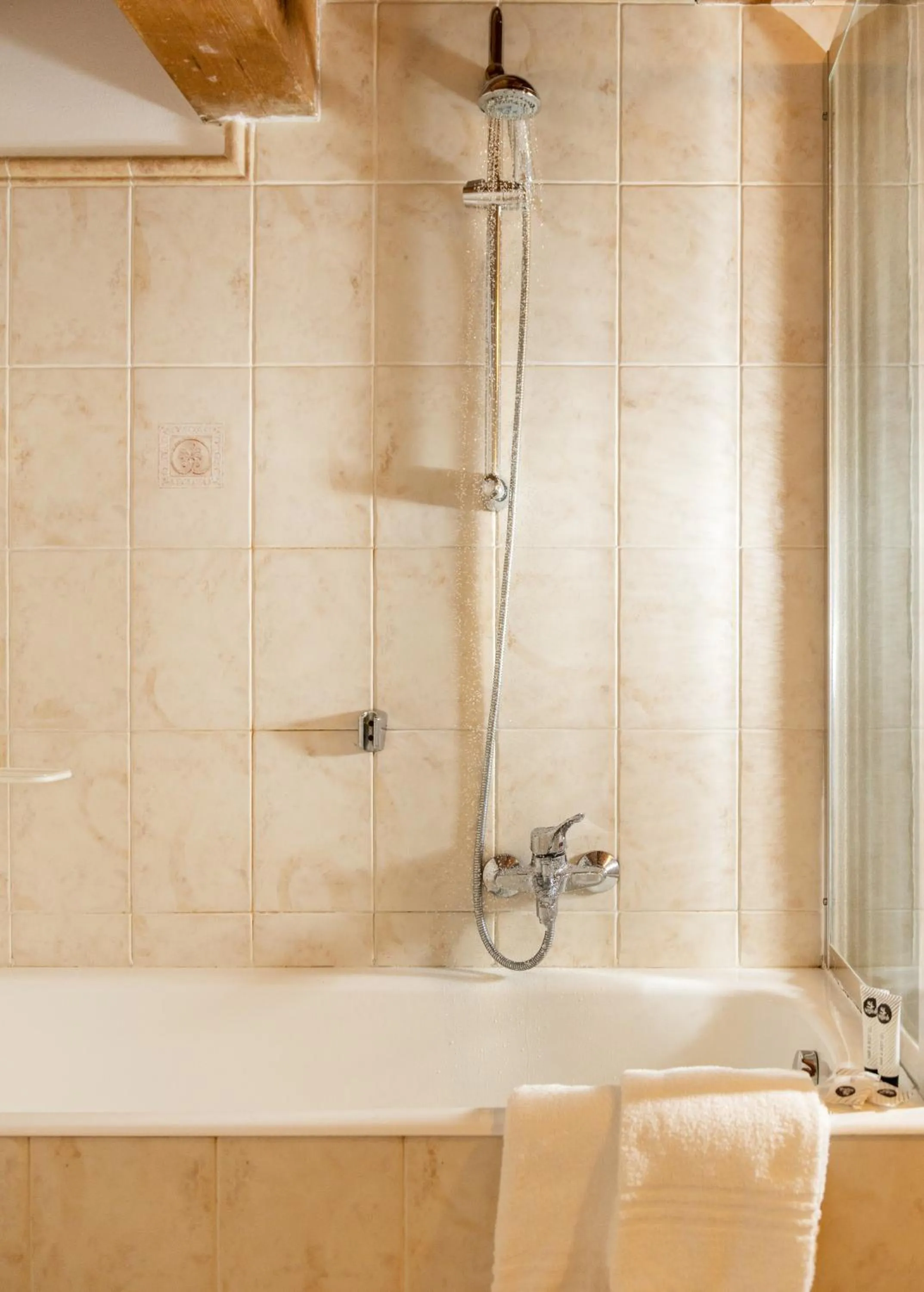 Bathroom in Hotel Residence Panorama La Forca, GTSGroup