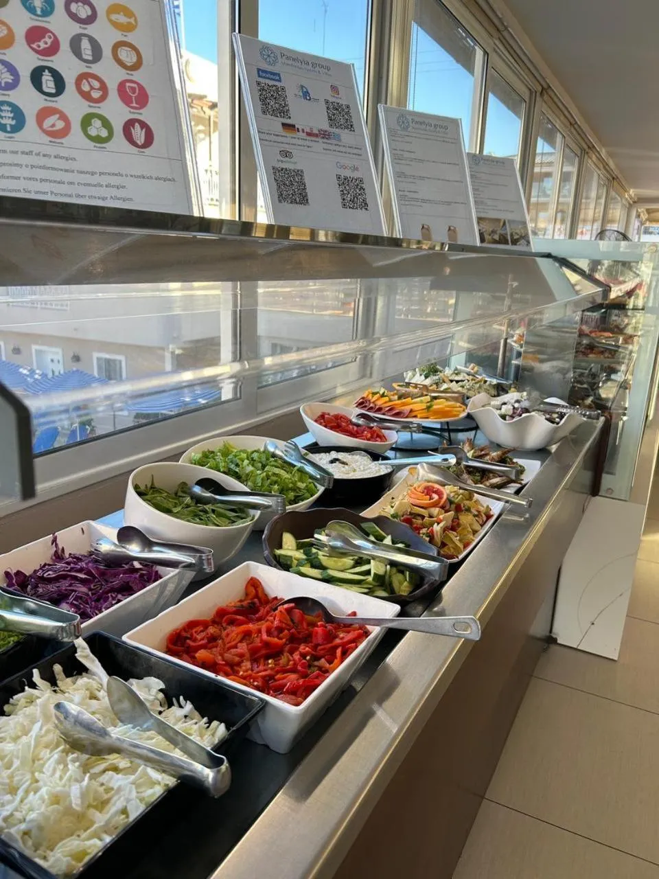 Restaurant/places to eat in Planos Beach Hotel