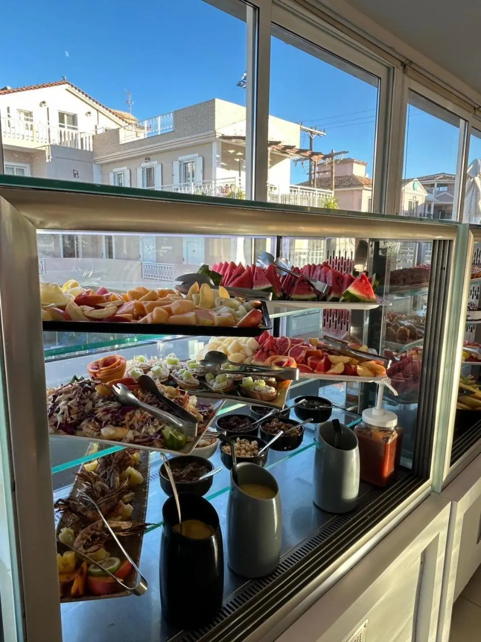 Restaurant/places to eat in Planos Beach Hotel