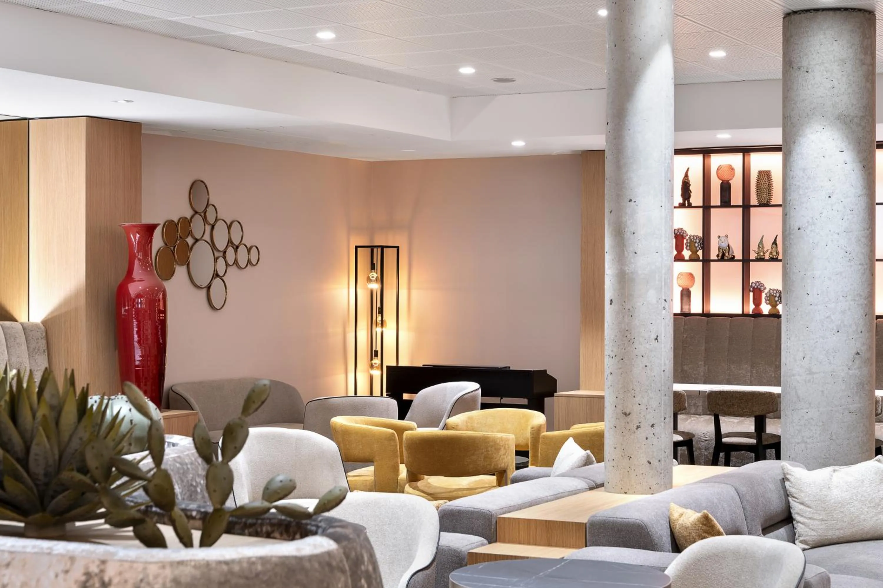 Lounge or bar in Hôtel Eliseo