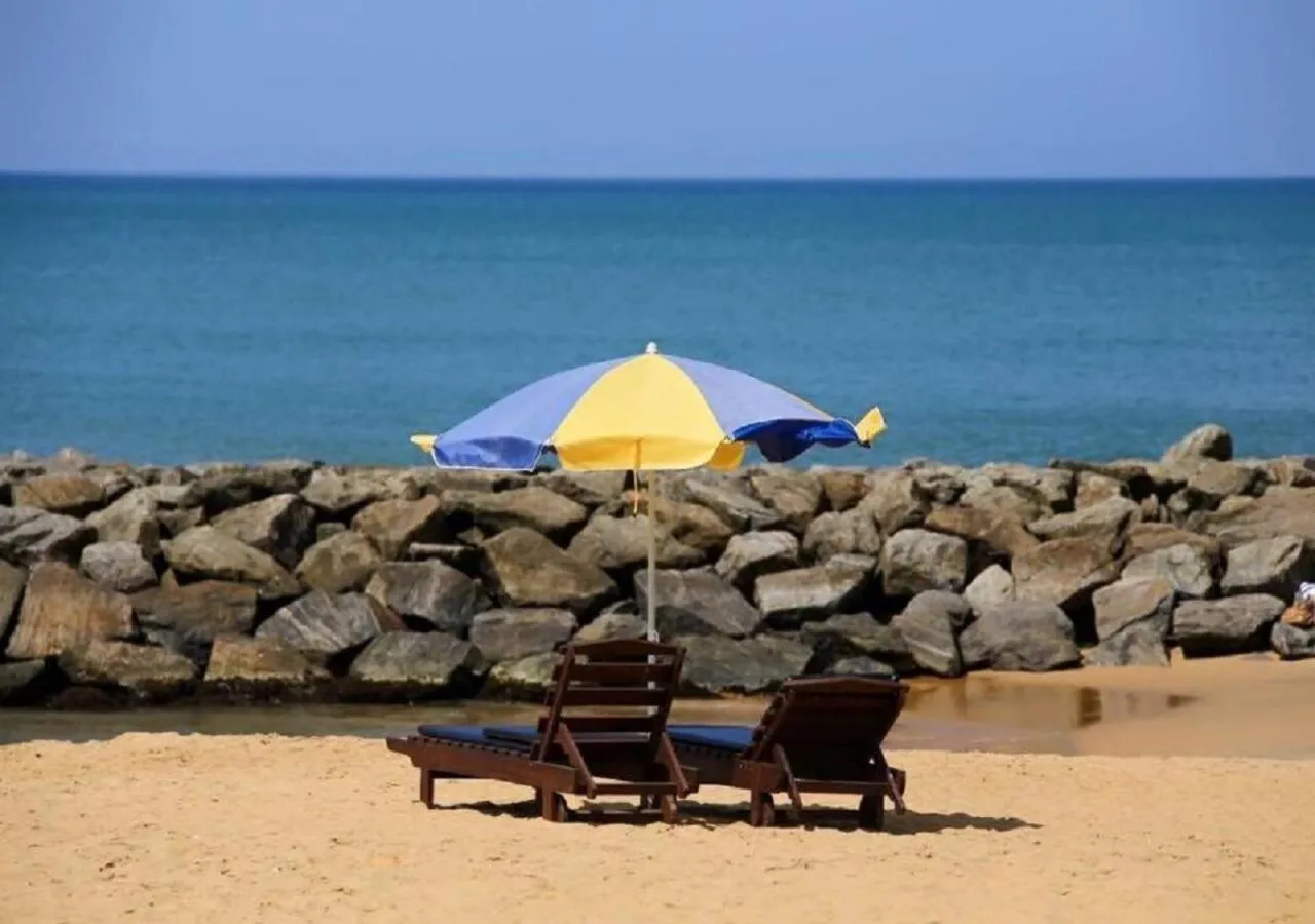 Beach in White Rose Beach Resort