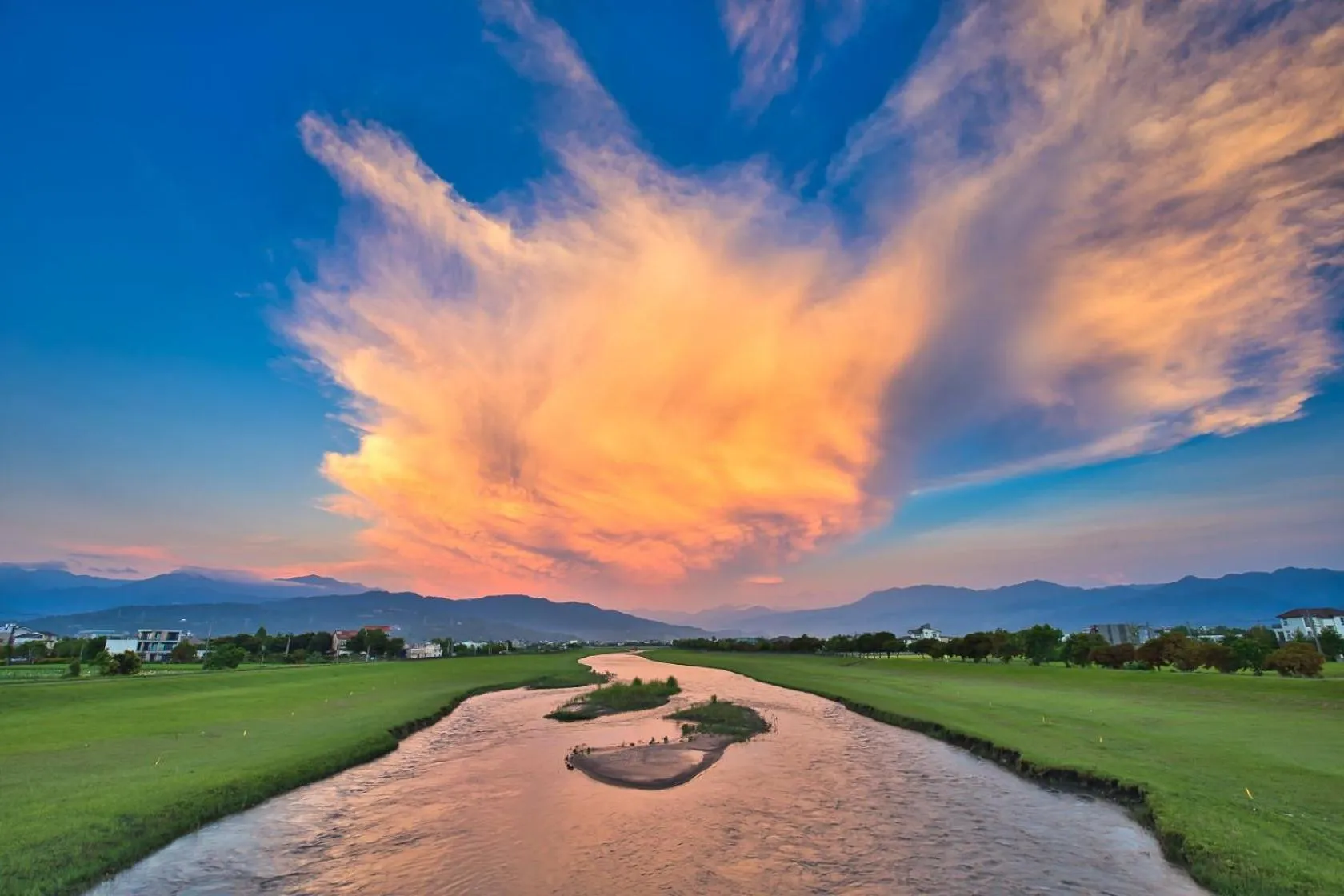 The Sunbeam Hideaway B&B