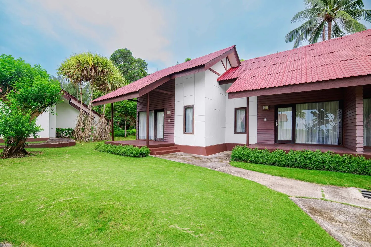 Property building in Mayang Sari Beach Resort