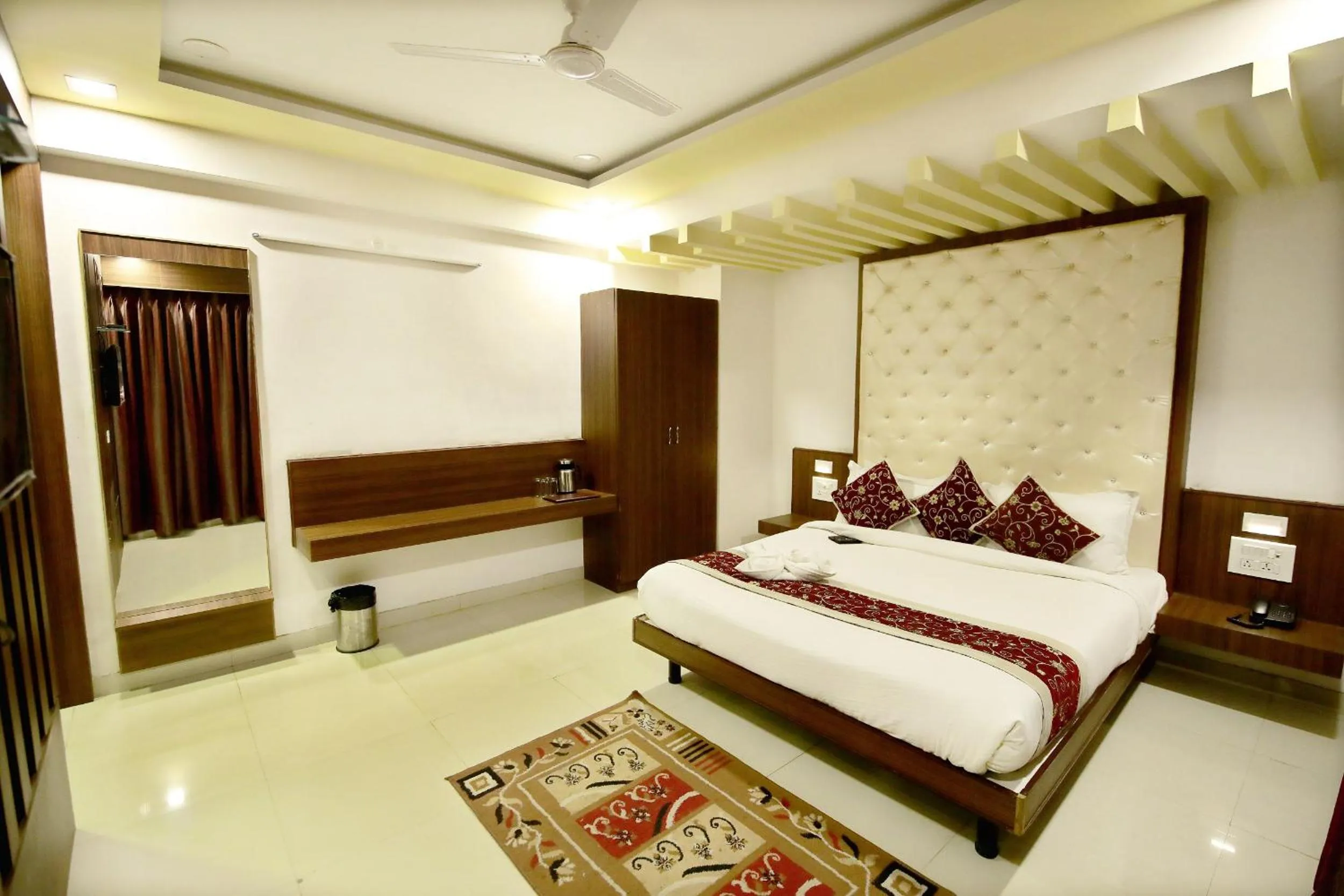 Bedroom in Hotel Sunflower Udaipur