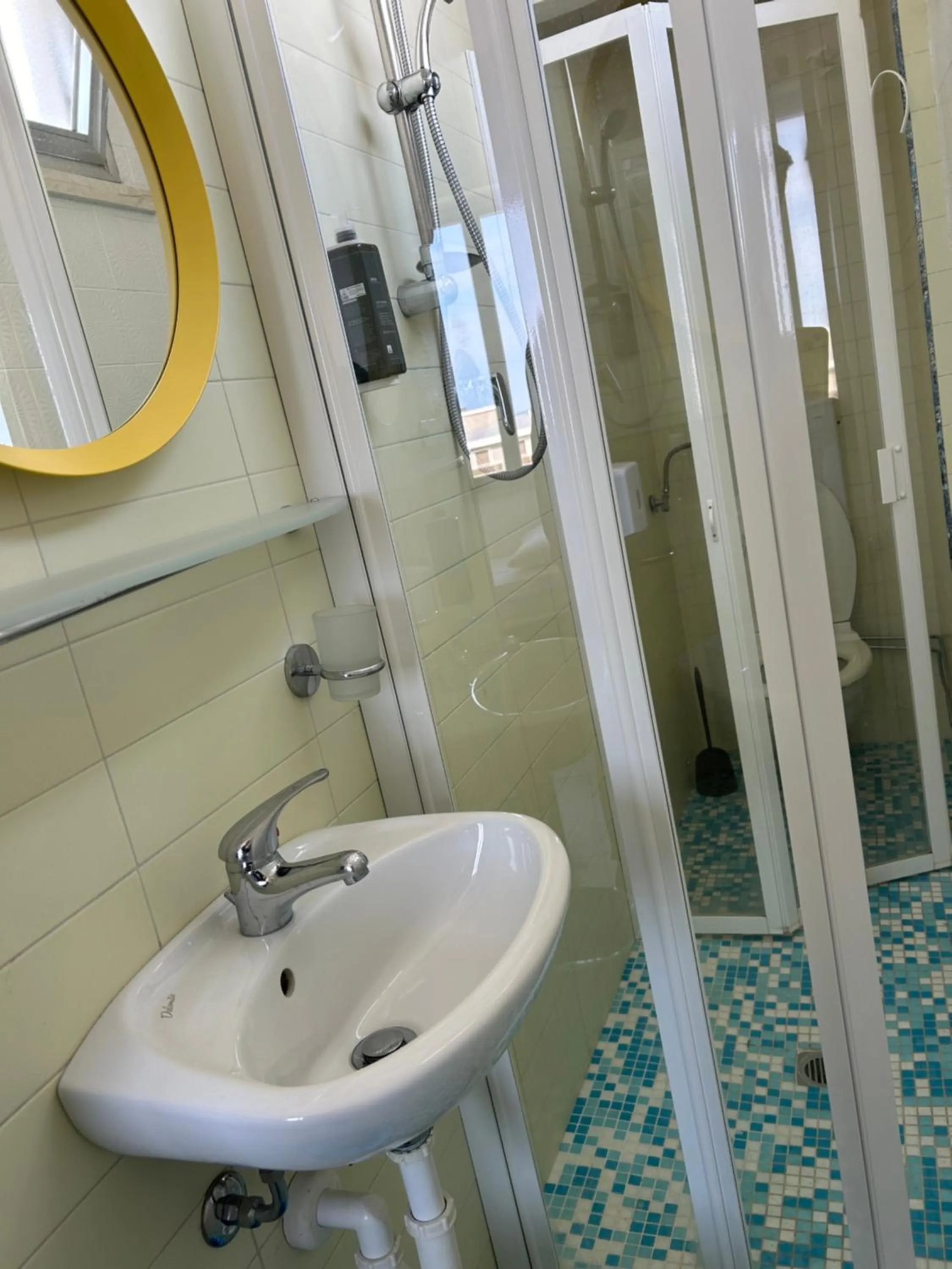 Bathroom in Hotel Concorde