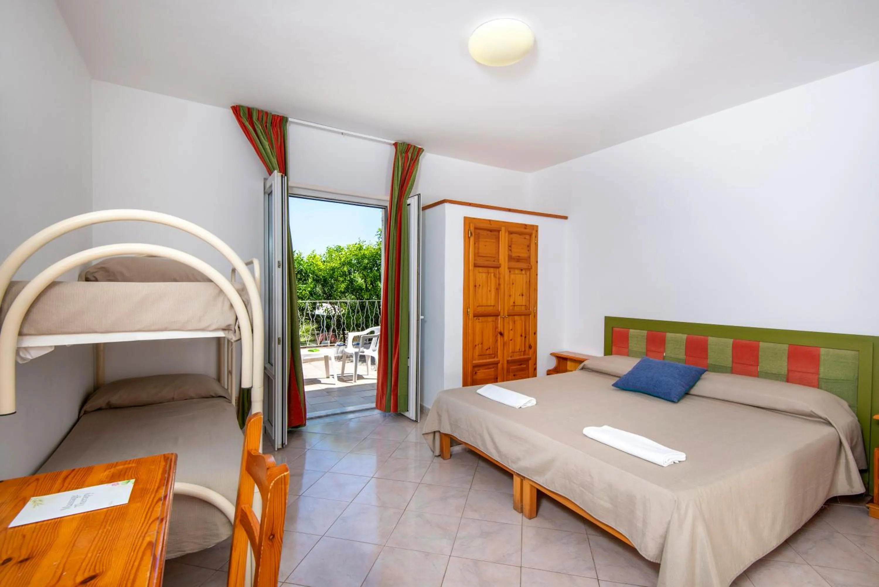 Bedroom, Bed in Hotel Bel Tramonto