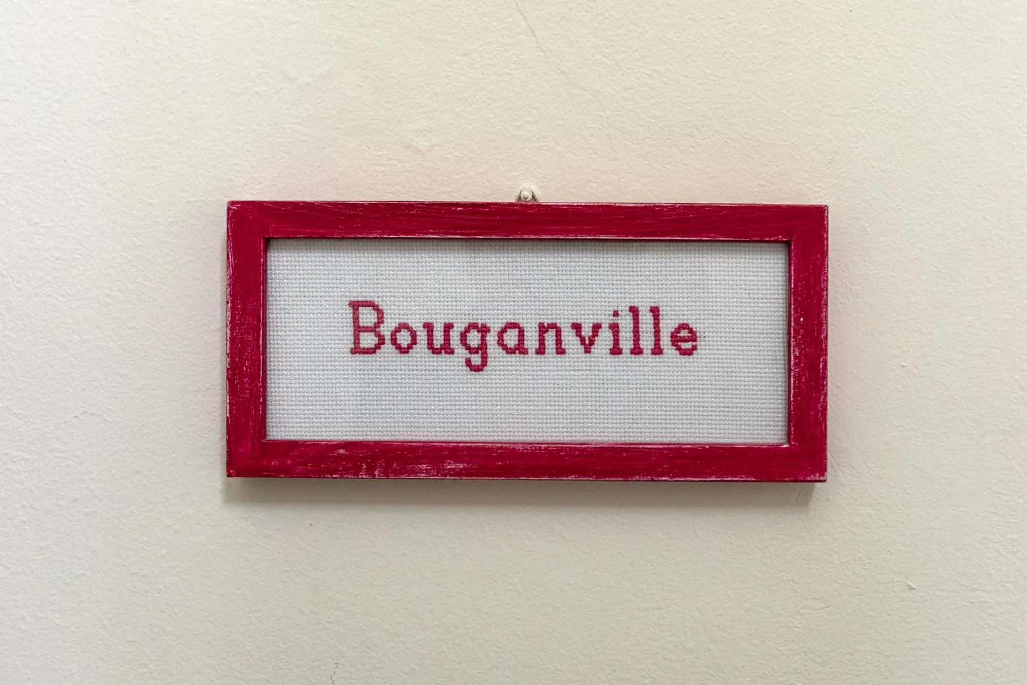 Logo/Certificate/Sign in Stresa Residence