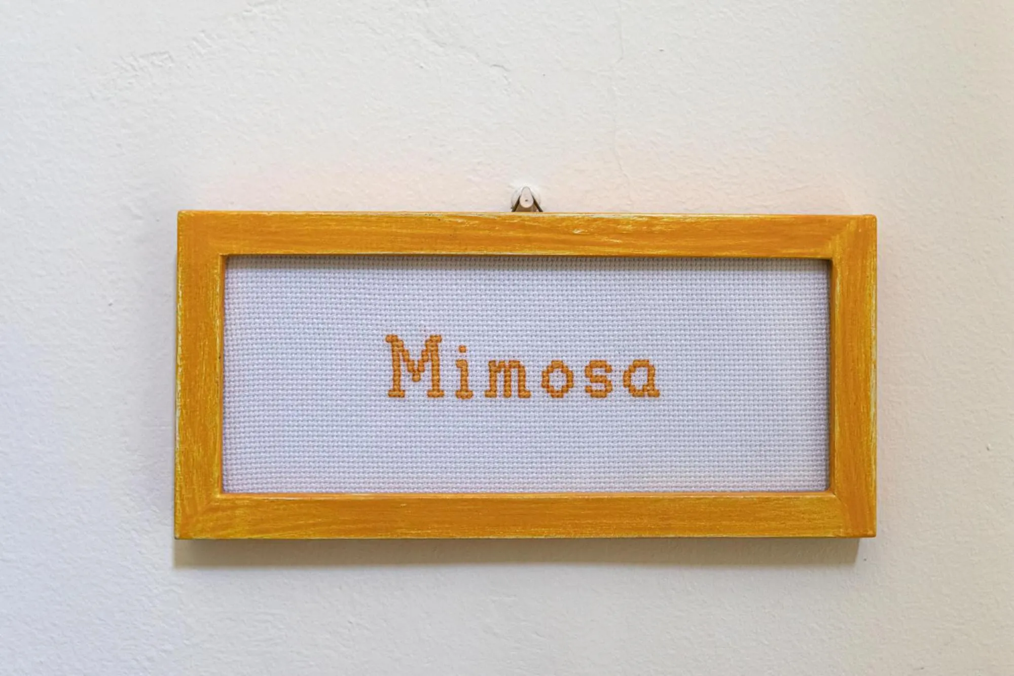 Logo/Certificate/Sign in Stresa Residence