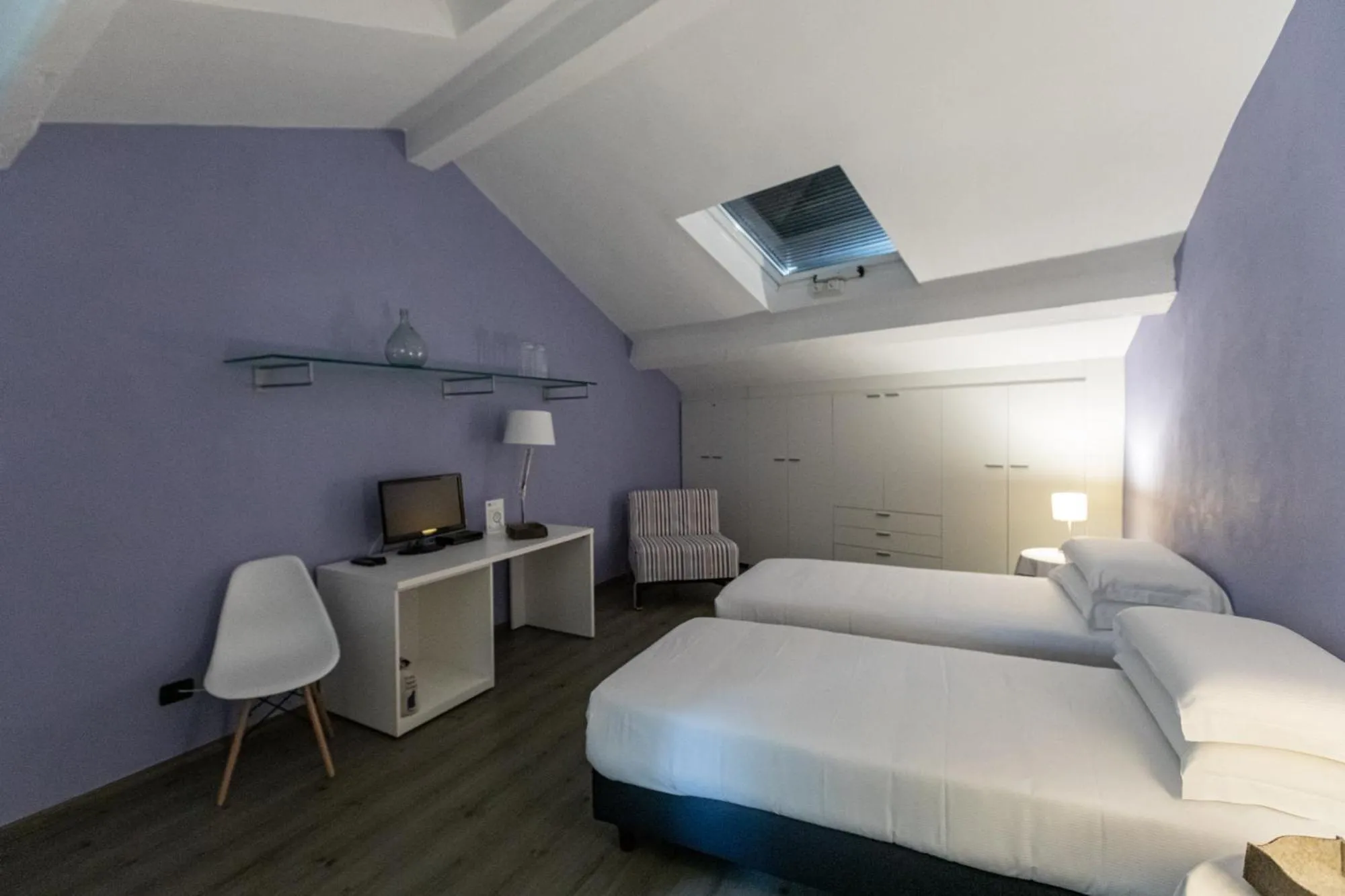 Bed in Stresa Residence