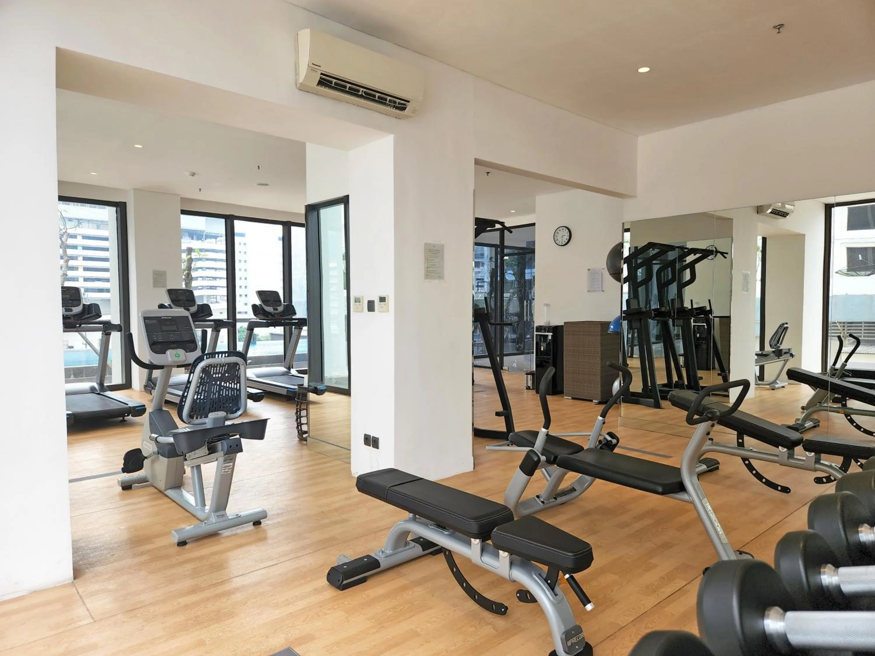 Fitness centre/facilities in Mangkuluhur ARTOTEL SUITES