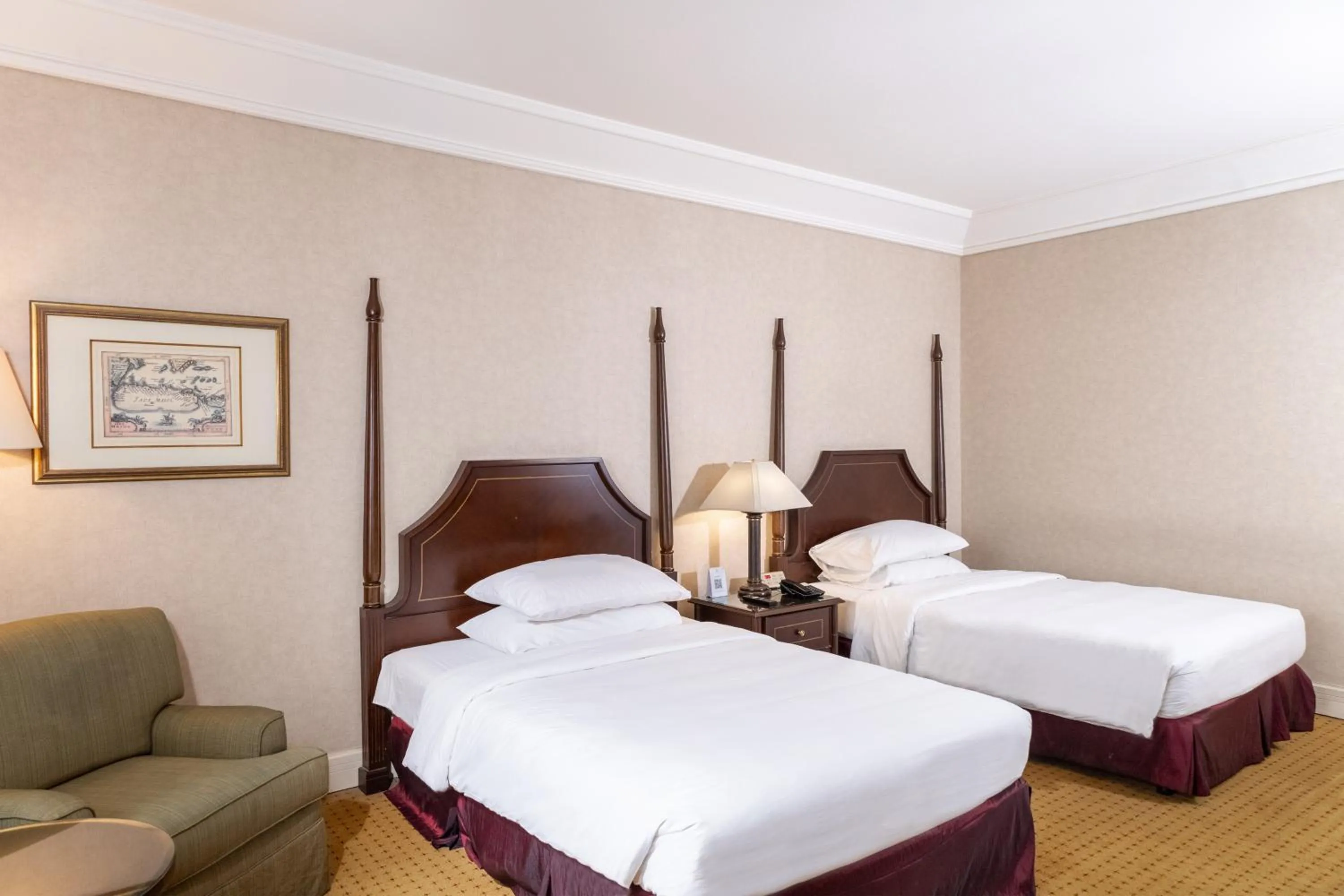 Bedroom, Bed in Mangkuluhur ARTOTEL SUITES