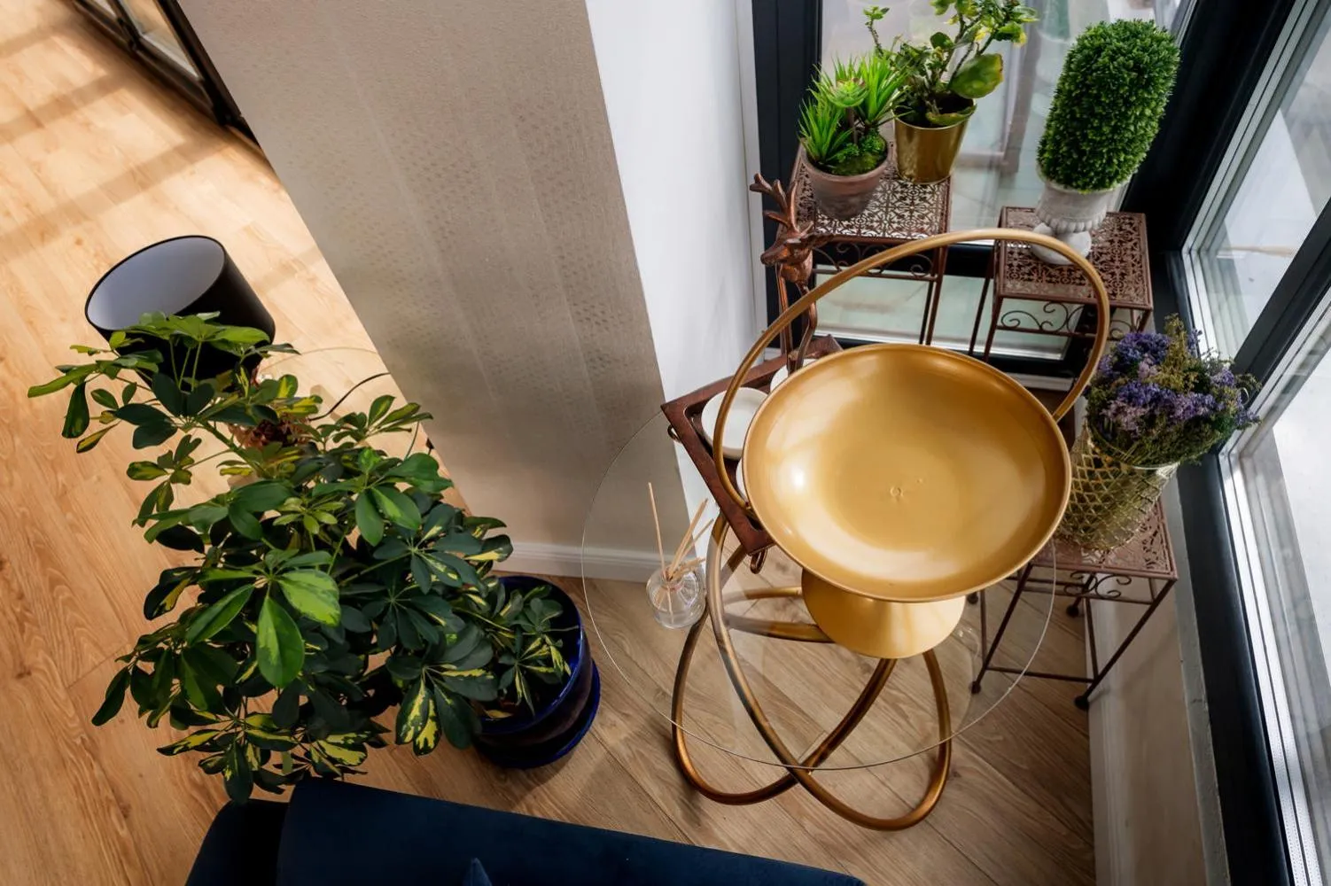 Seating area in Brater Luxury