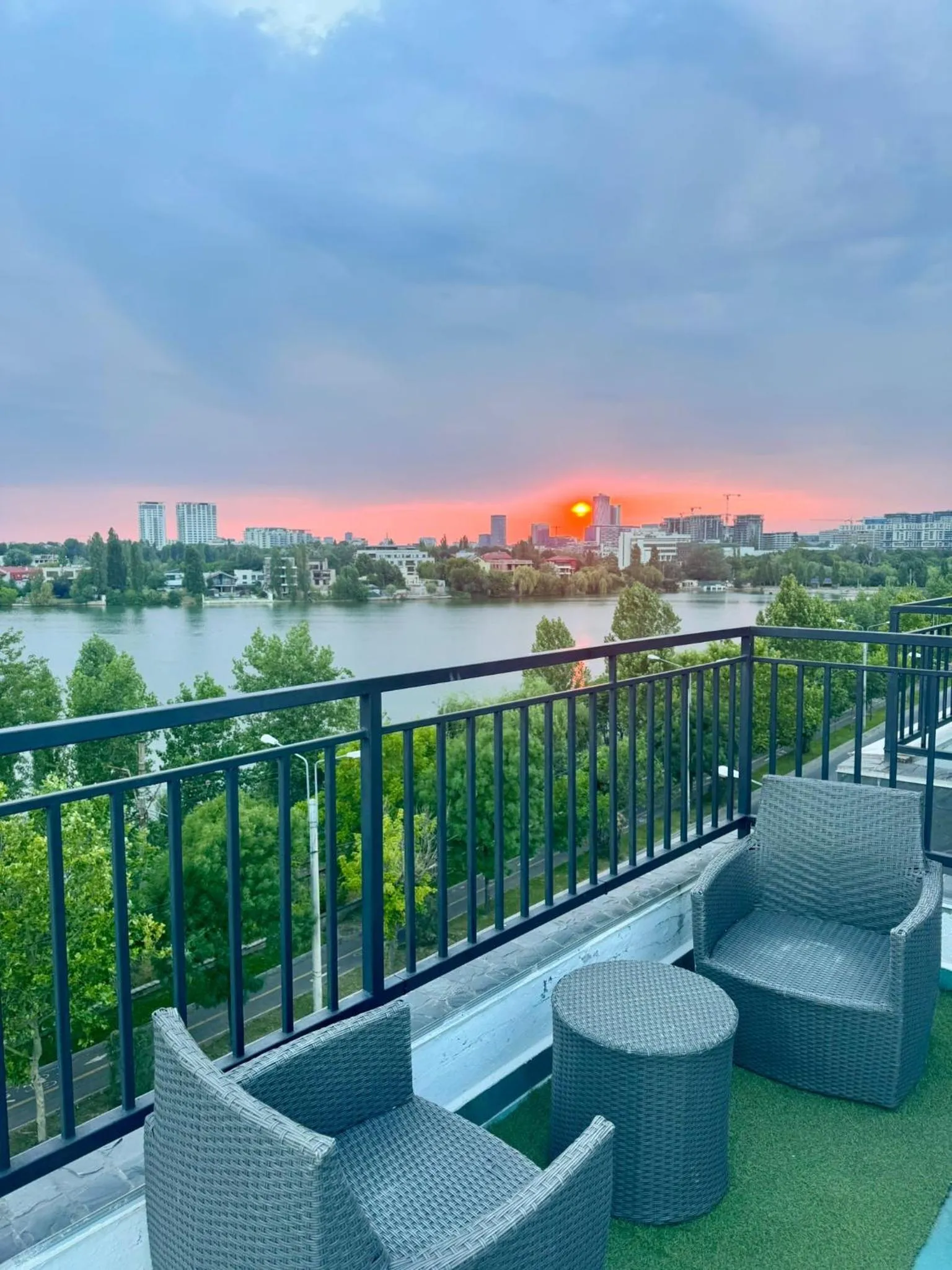 Balcony/Terrace in Brater Luxury