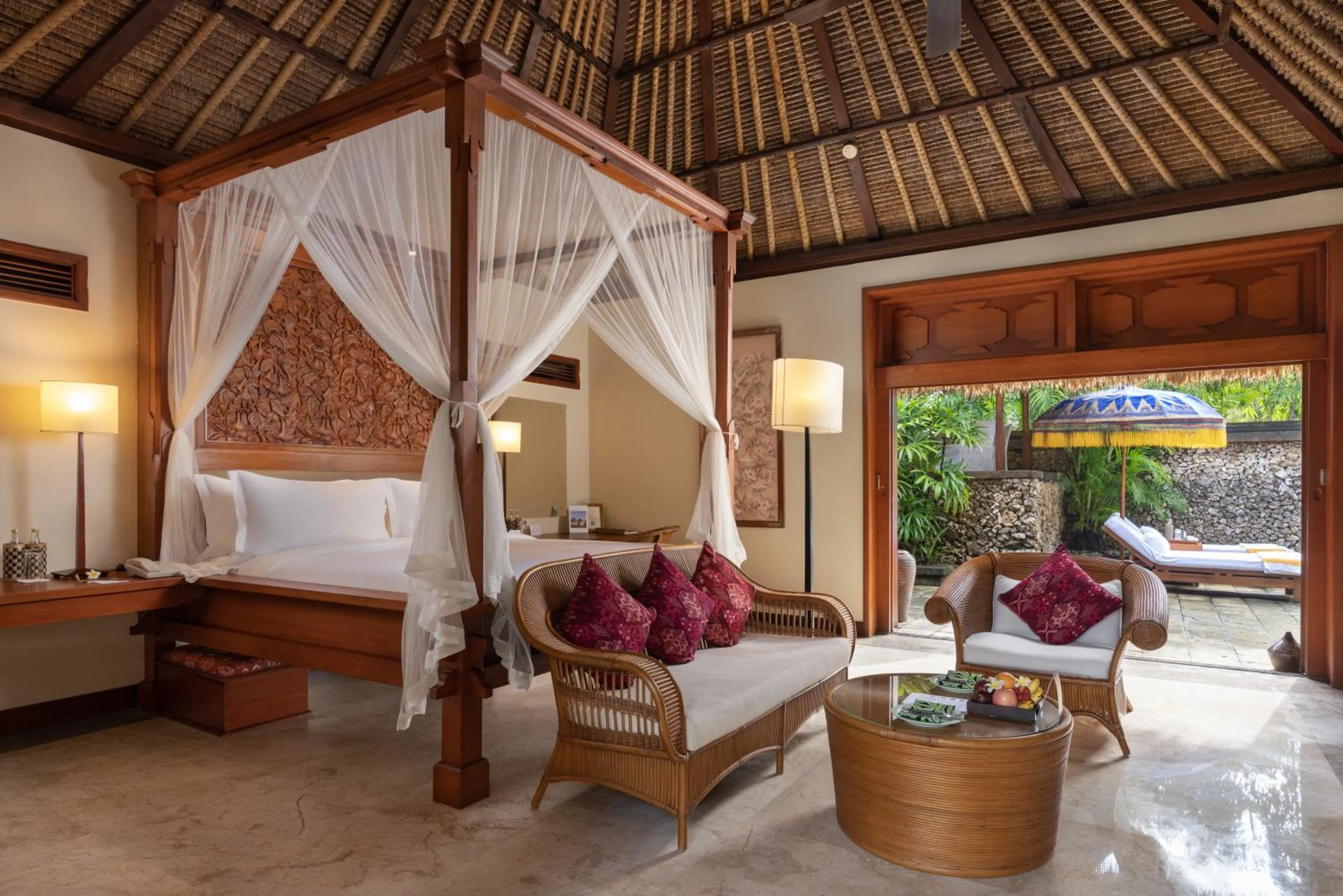 Bedroom, Bed in The Oberoi Beach Resort, Bali