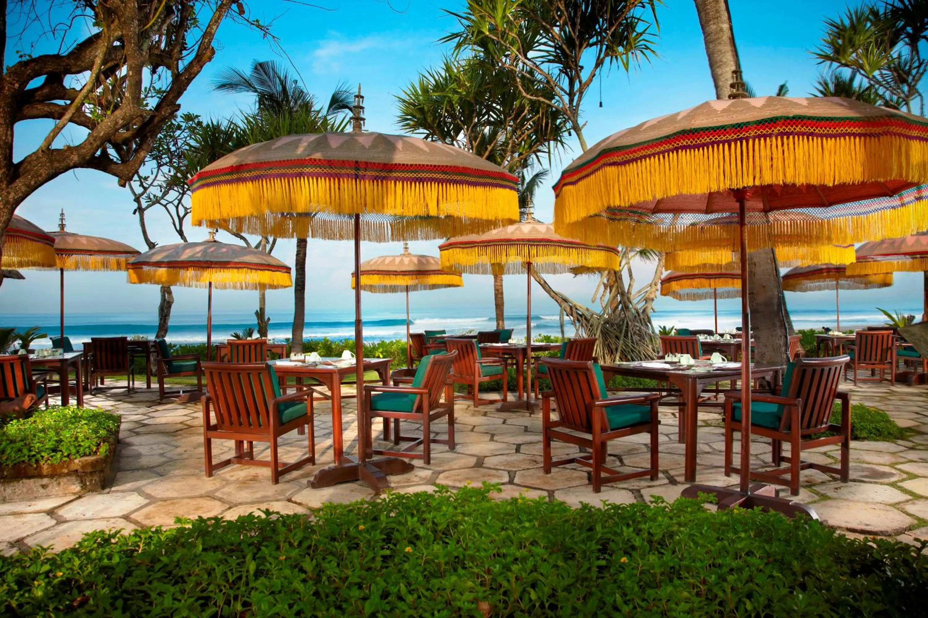 Restaurant/places to eat in The Oberoi Beach Resort, Bali