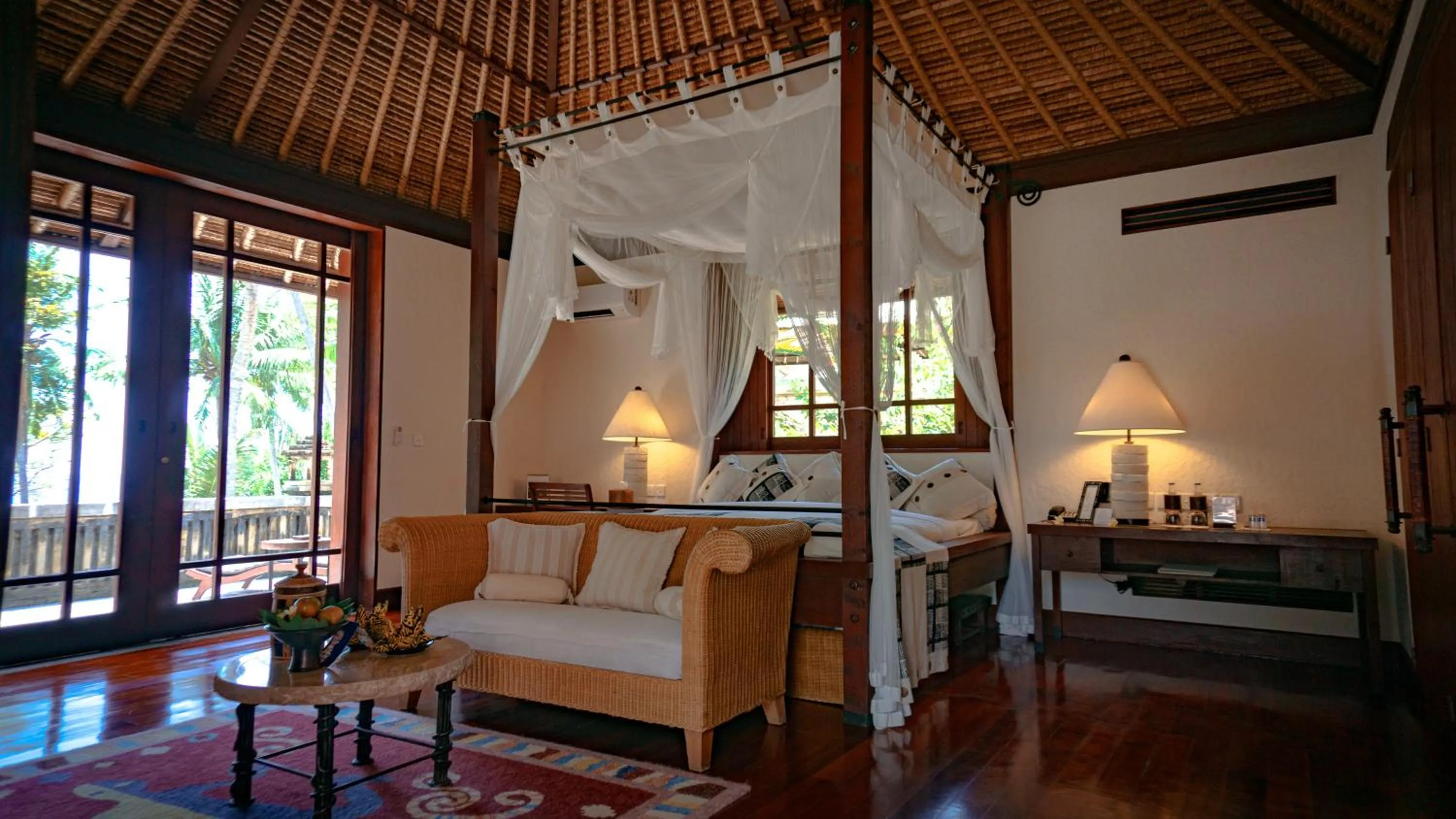 Bedroom, Bed in The Oberoi Beach Resort, Lombok