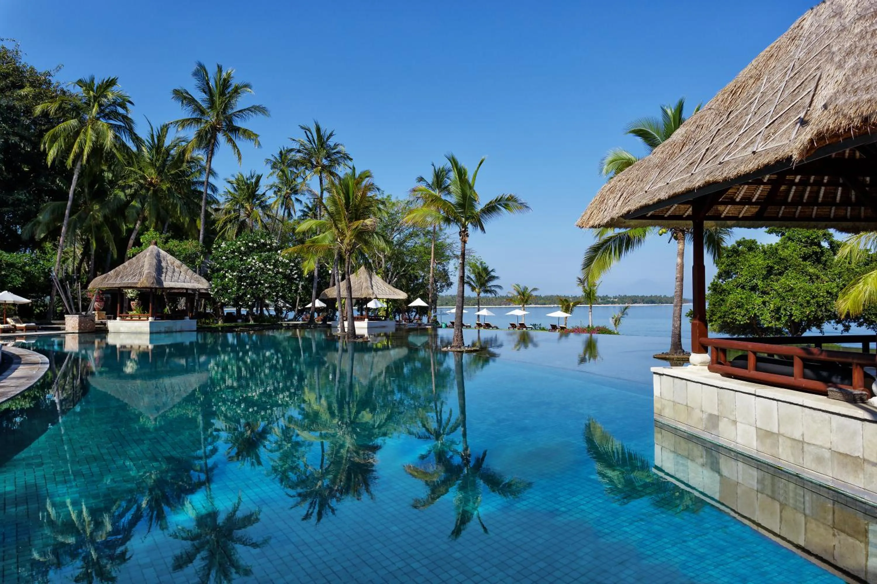 Swimming pool in The Oberoi Beach Resort, Lombok