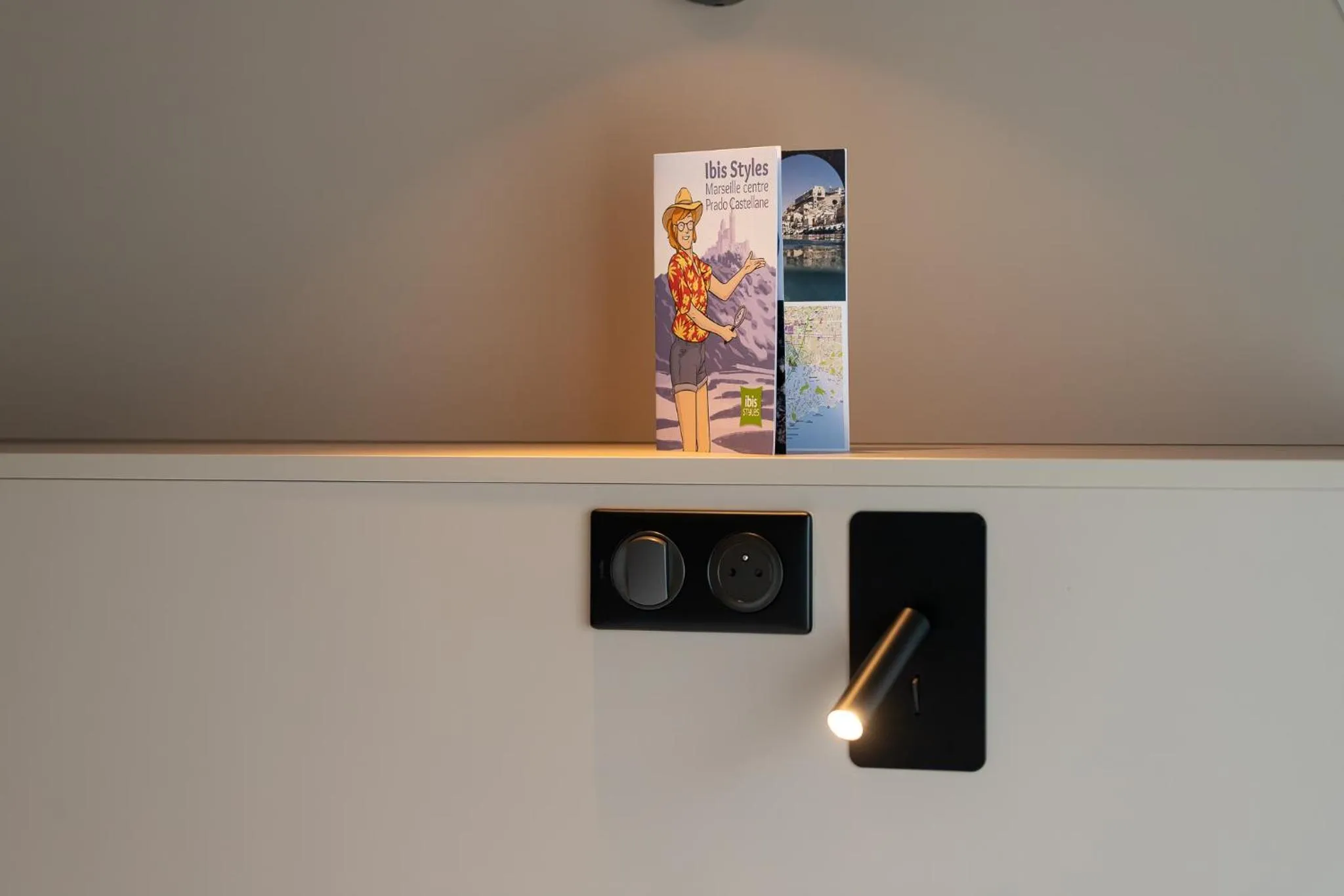 air conditioner in ibis Styles Marseille Centre Prado Place Castellane