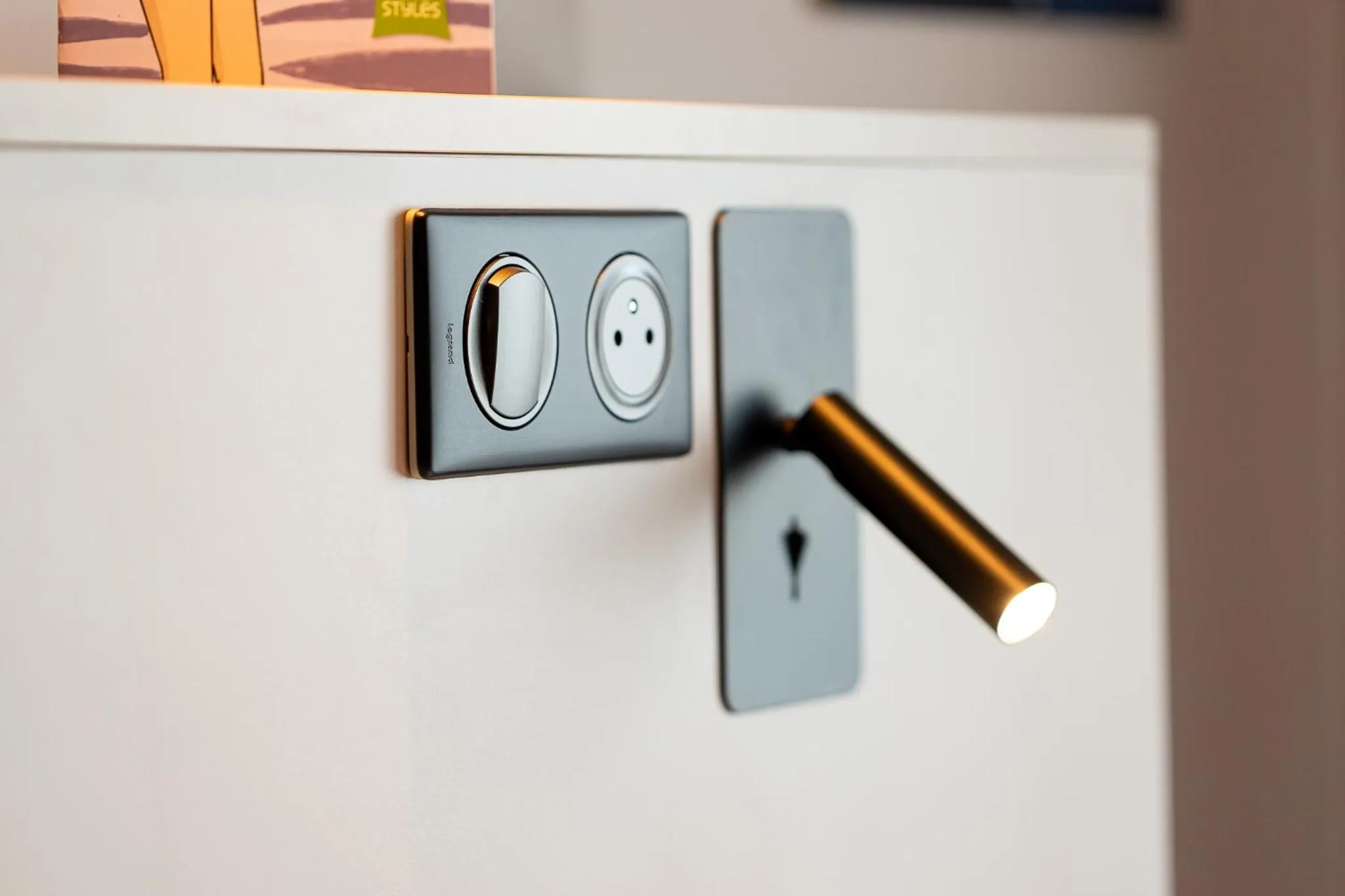 air conditioner in ibis Styles Marseille Centre Prado Place Castellane