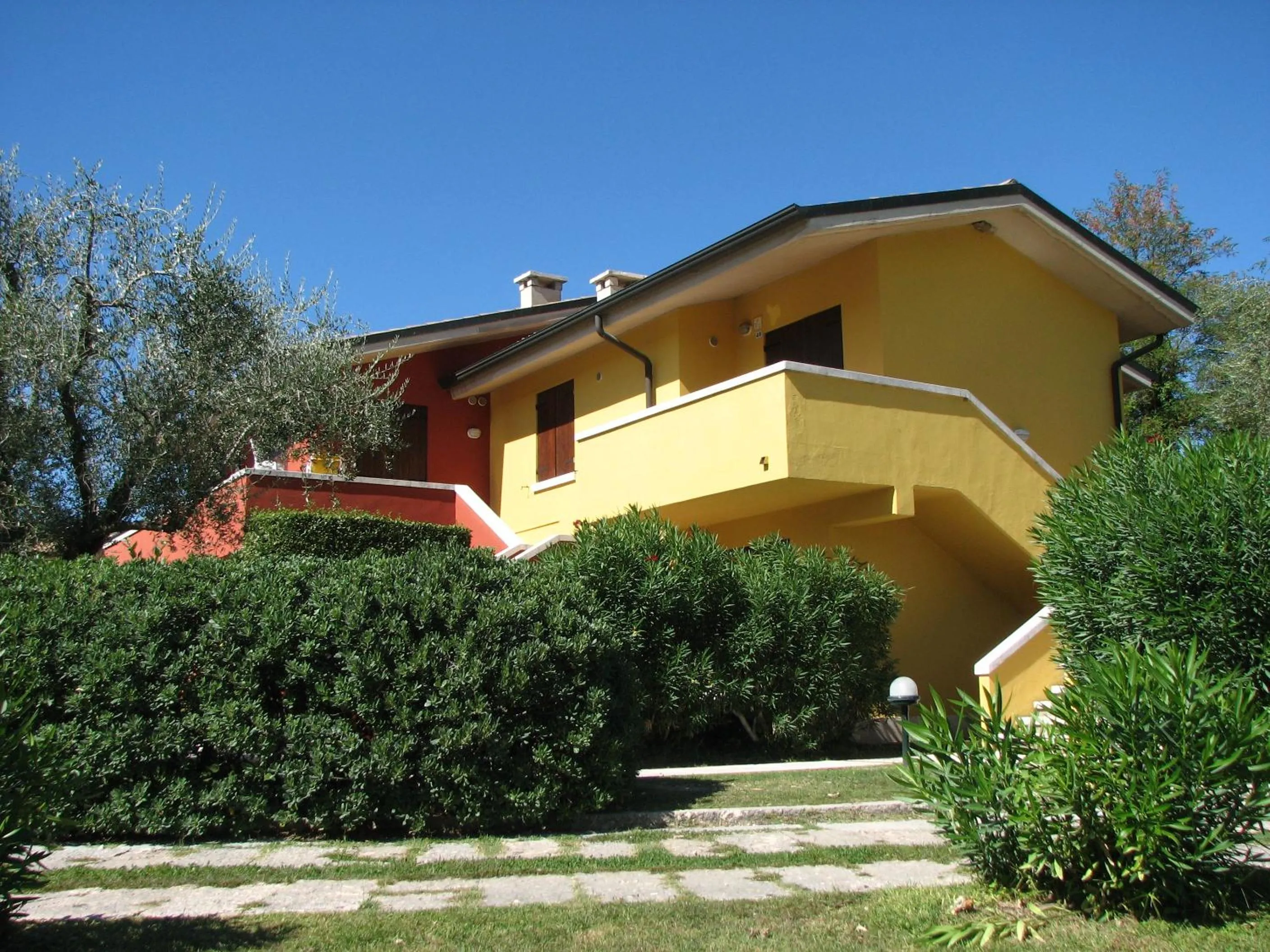 Property building in Poiano Garda Resort Appartamenti