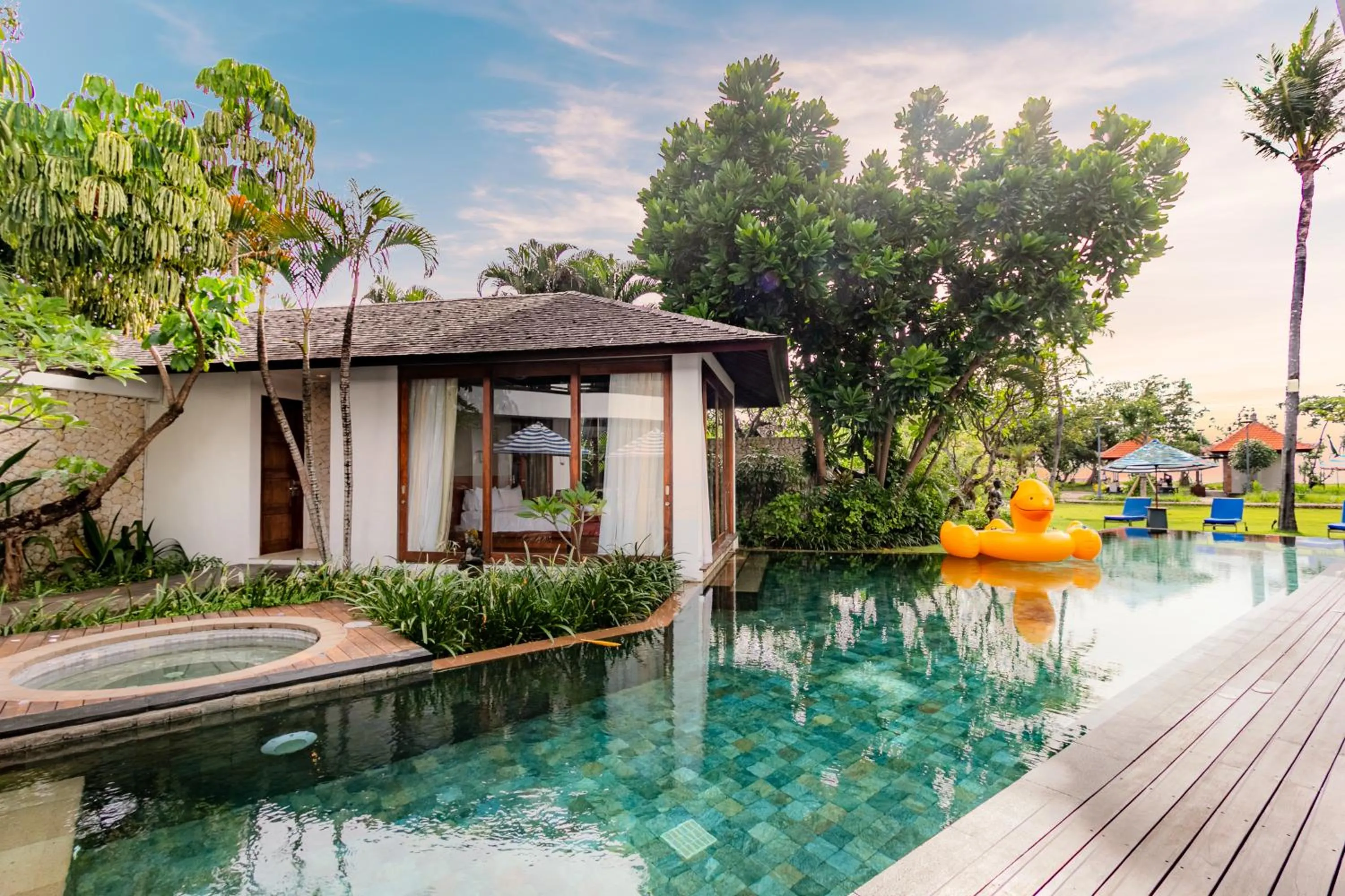 Swimming pool in Holiday Inn Resort Baruna Bali by IHG