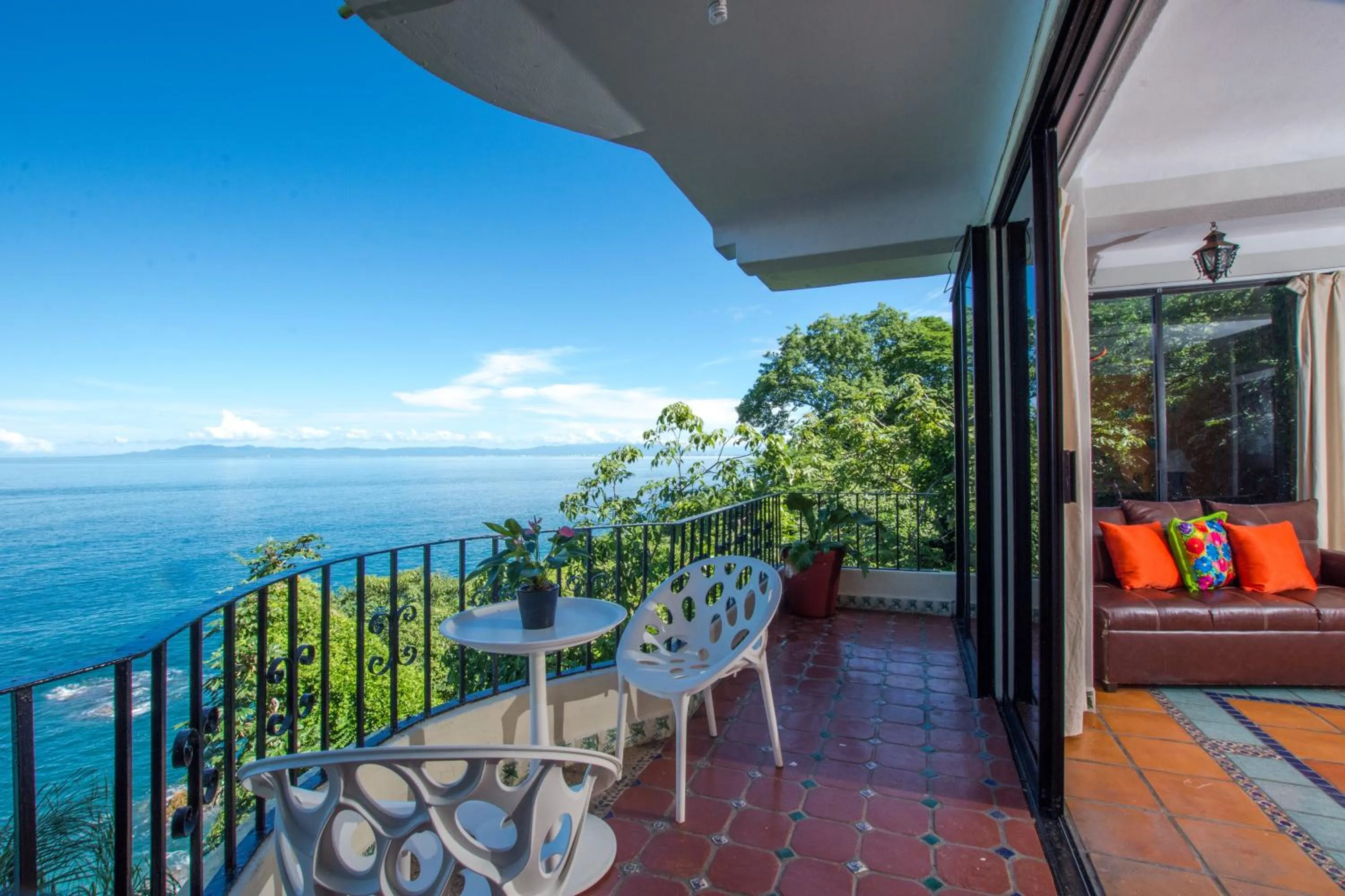 Balcony/Terrace in Mar Sereno Hotel & Suites