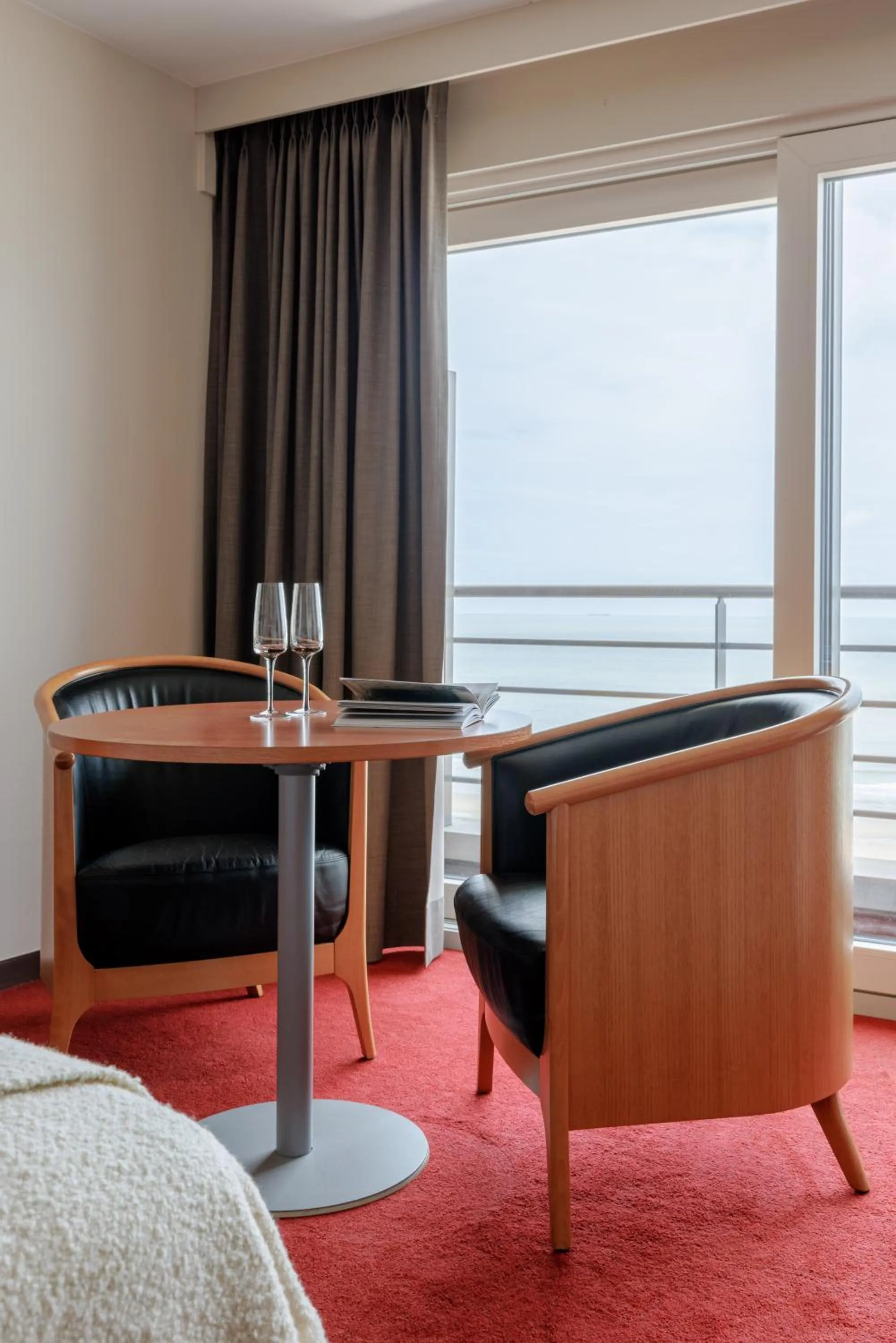 Bed in Hotel Riant-Séjour by WP Hotels