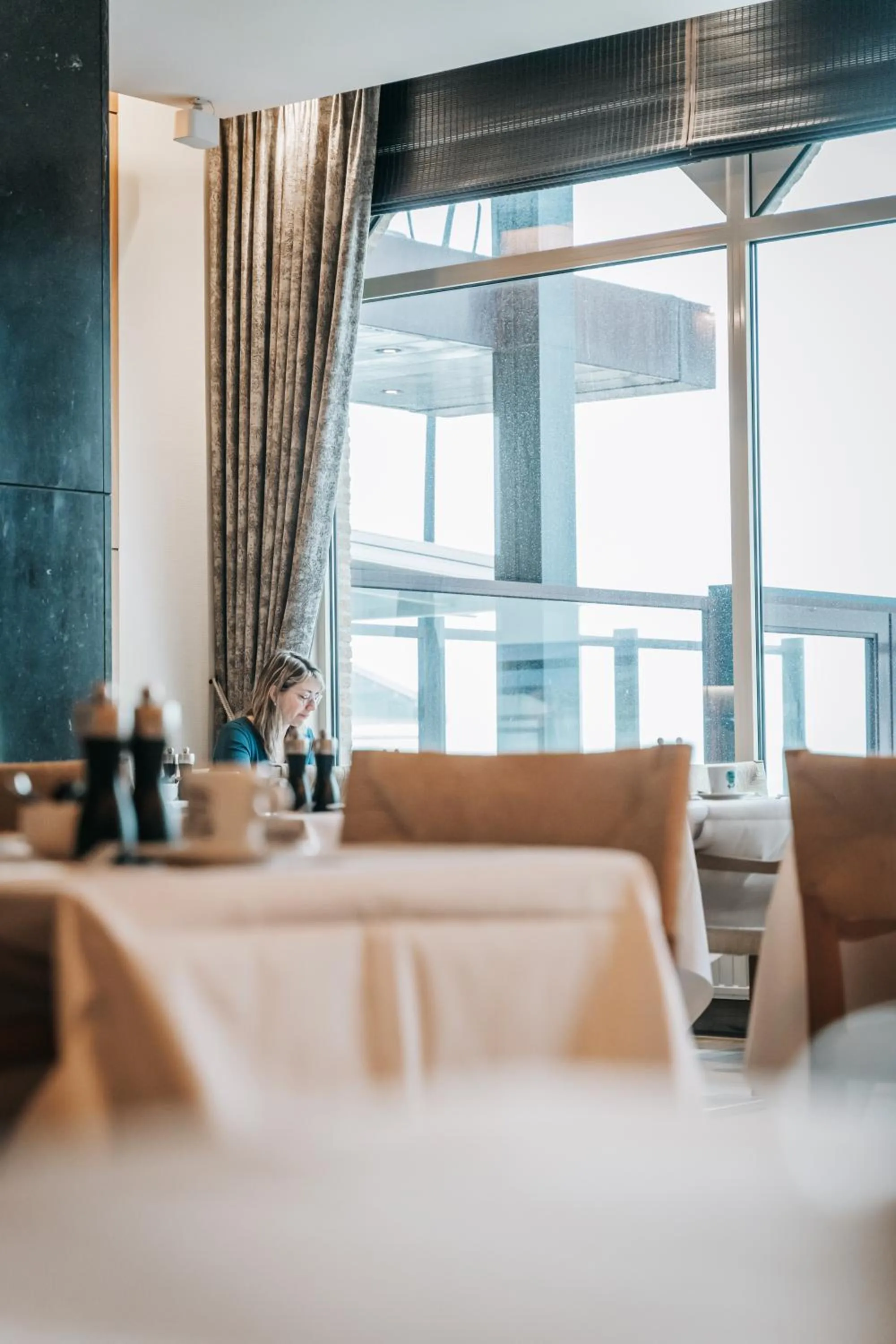 Restaurant/places to eat, Bed in Hotel Riant-Séjour by WP Hotels