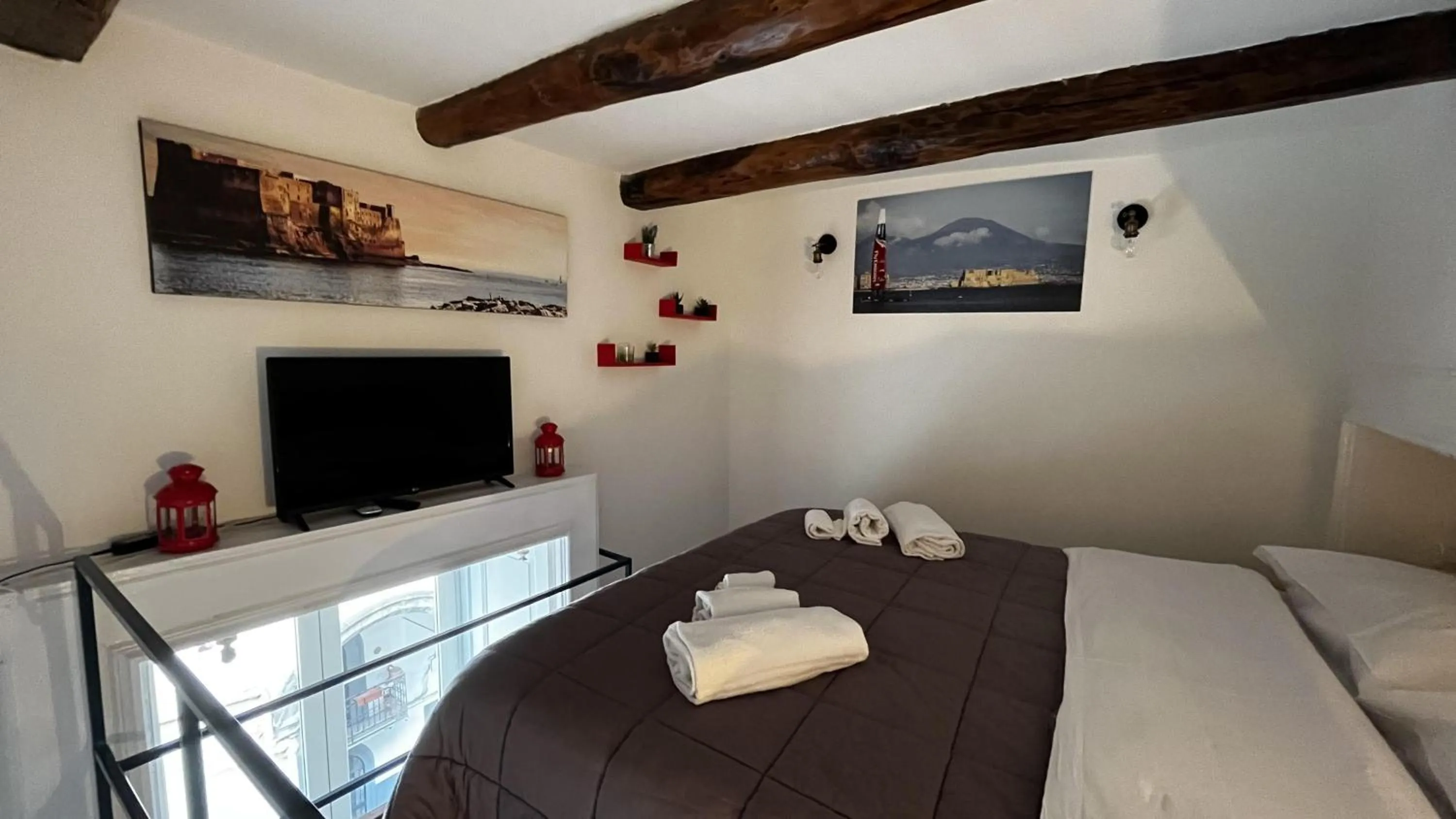 Bedroom, Bed in Palazzo della Loggia B&B