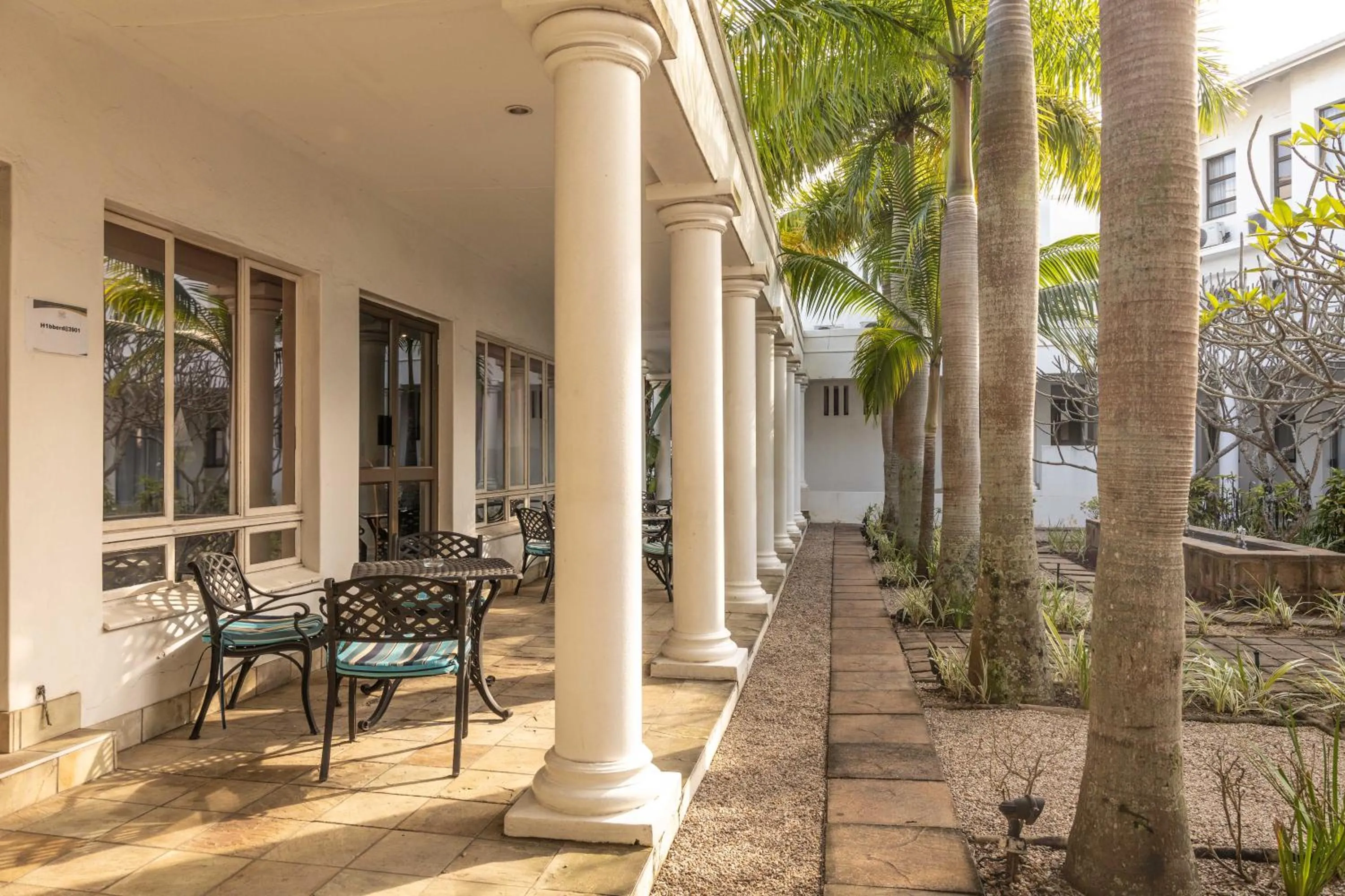 Patio in Premier Hotel The Richards