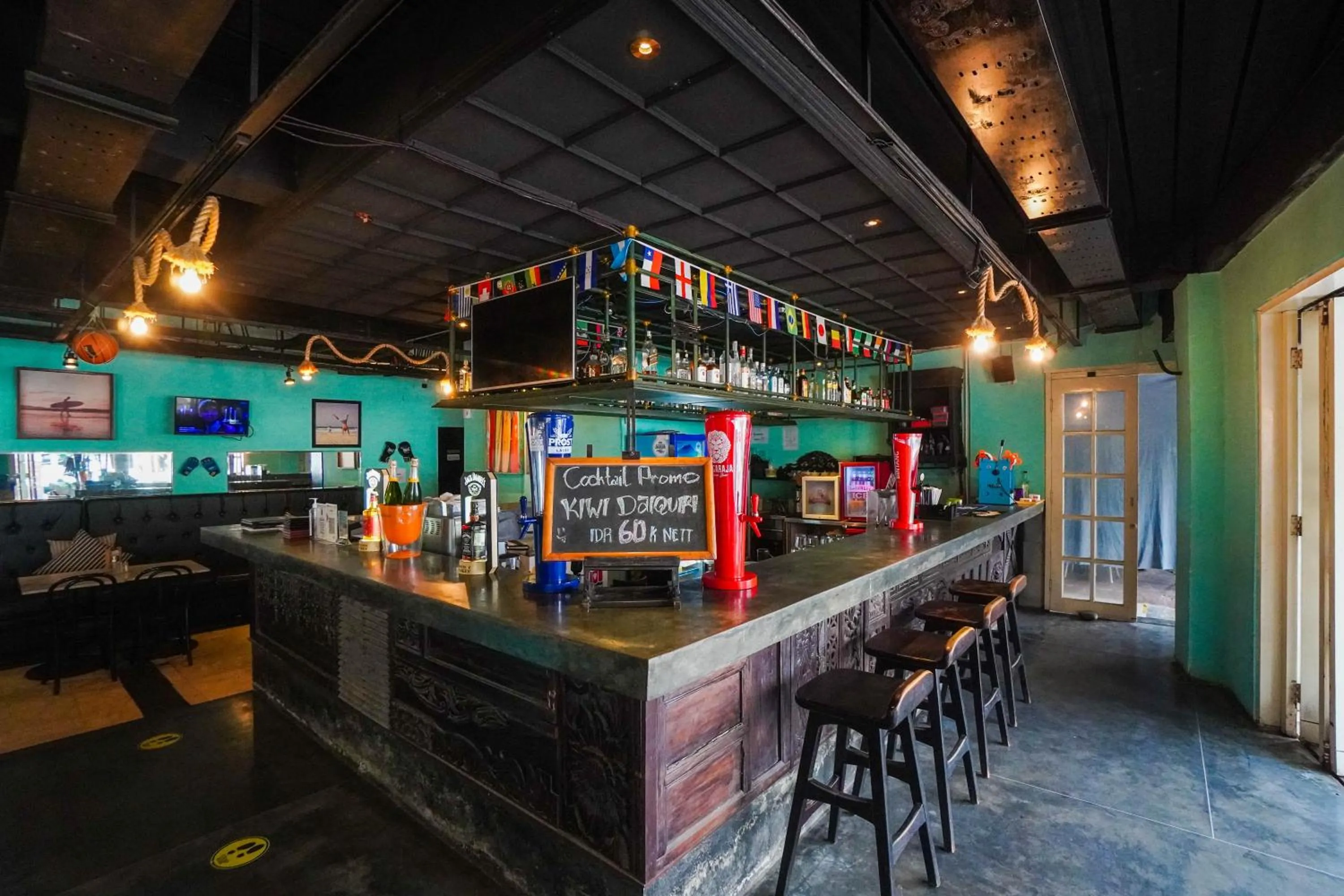 Restaurant/places to eat in FuramaXclusive Ocean Beach Seminyak Bali