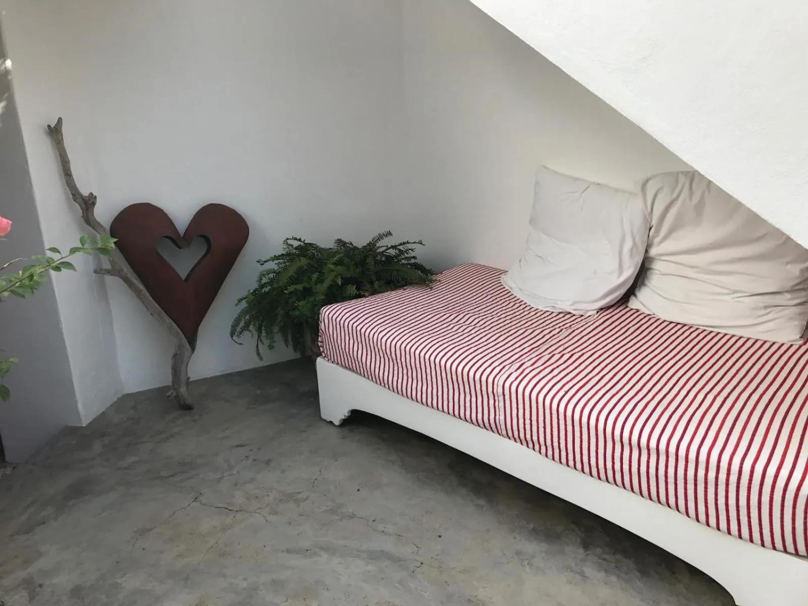 Bed in Petit Hotel Hafa